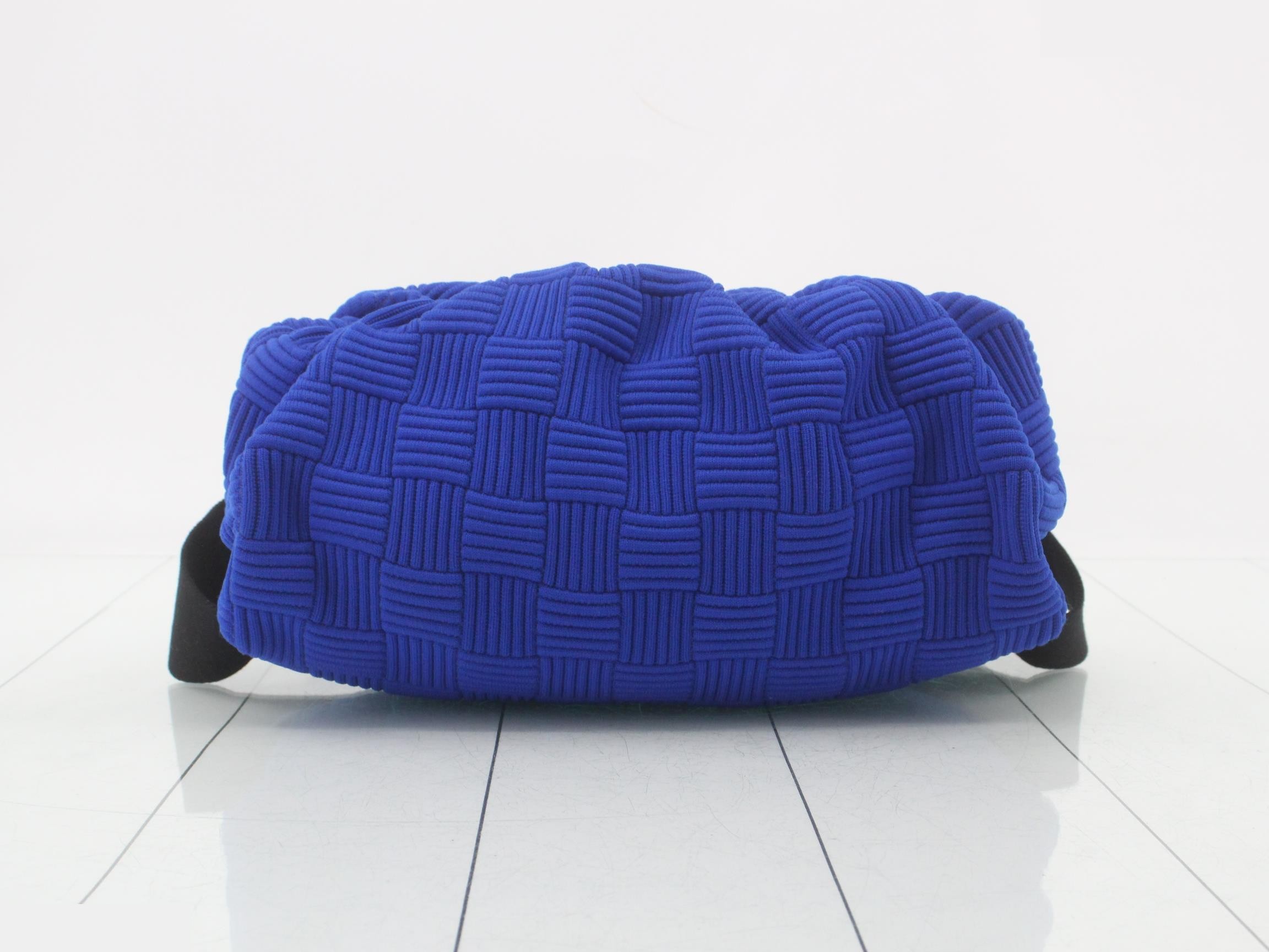 629853 Body Pouch