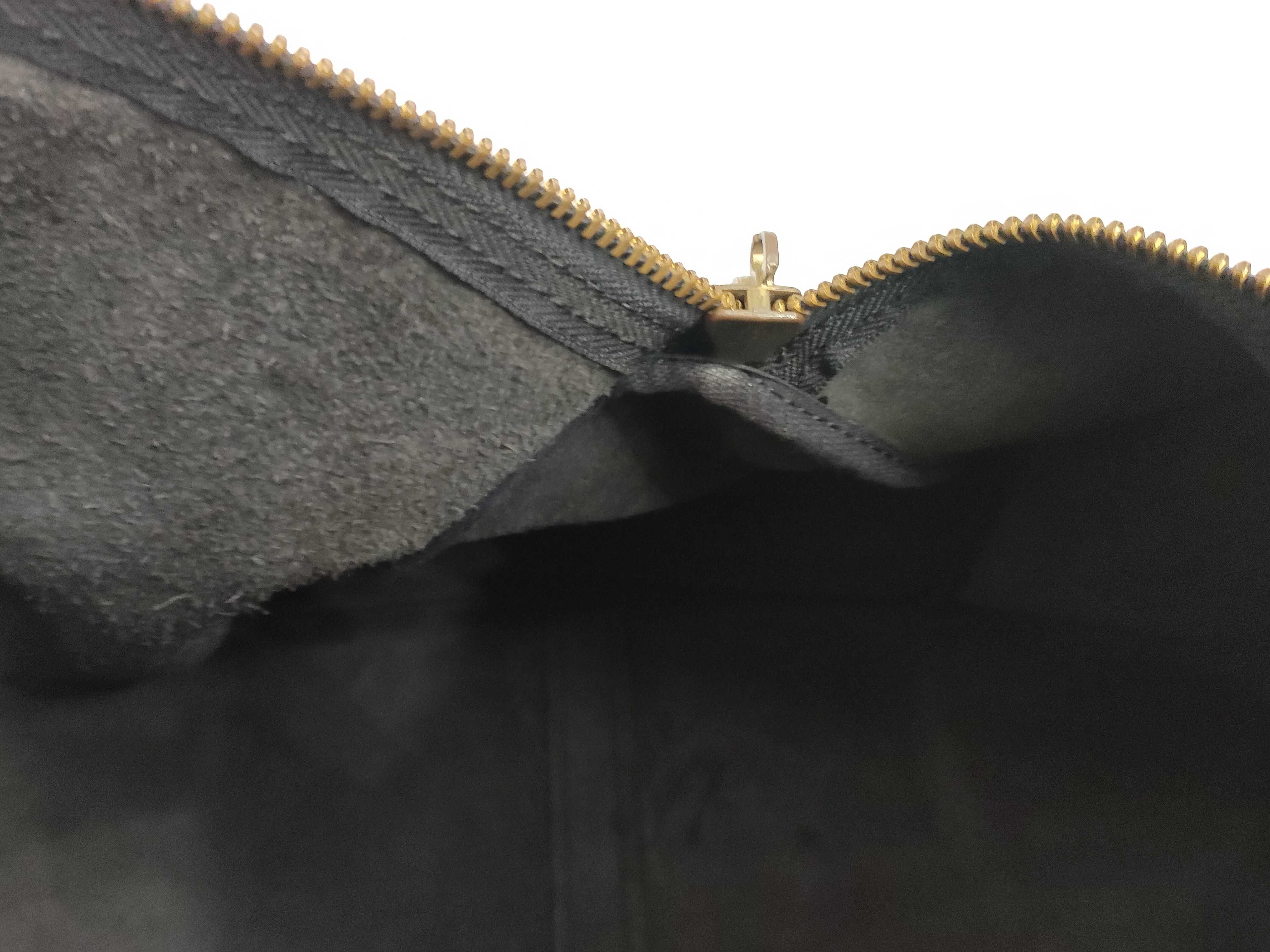 Epi Keepall 60 M42942 Noir Black Boston Bag — view 10