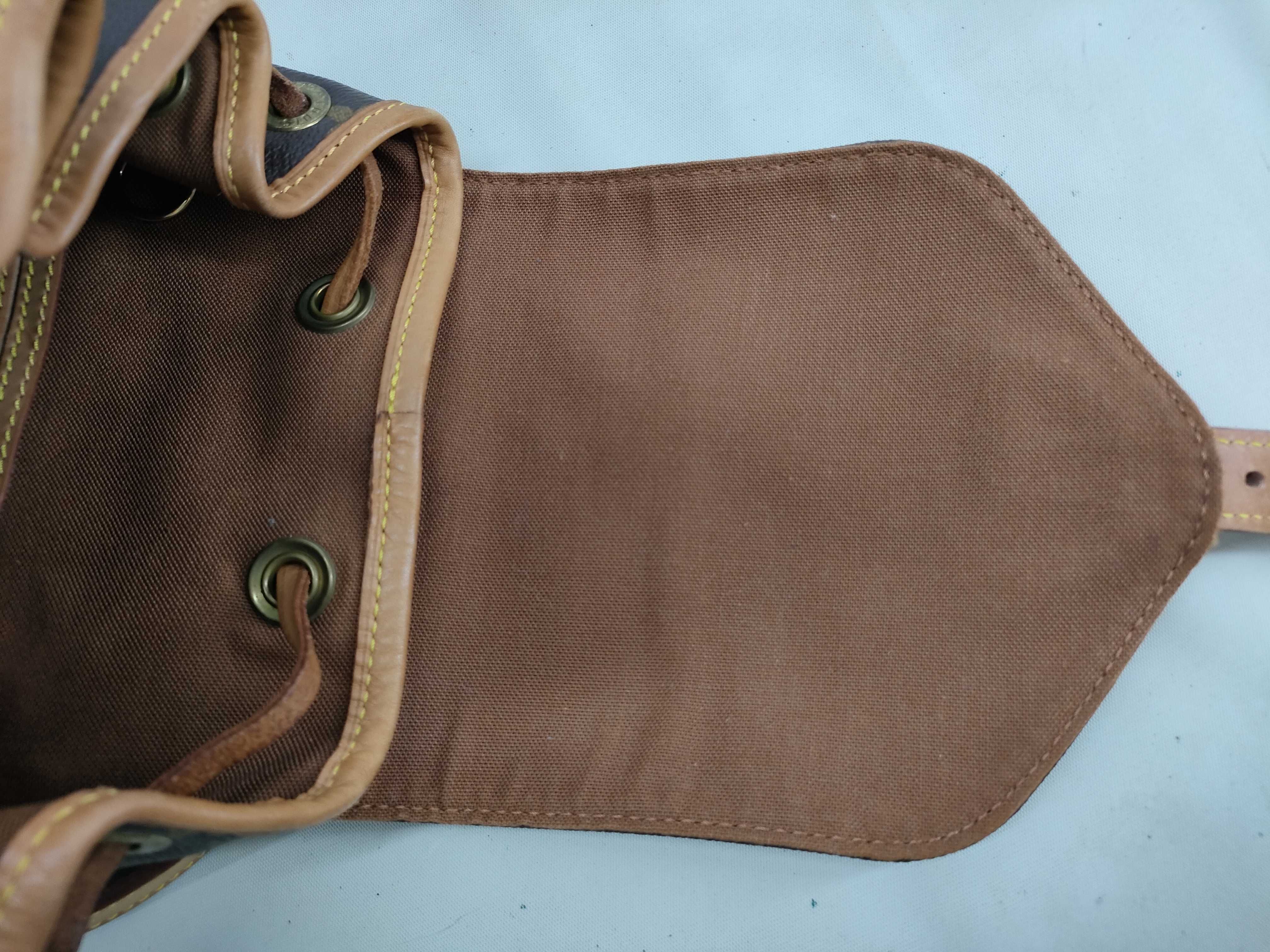 Monogram Louis Vuitton Montsouris MM Backpack Monogram M51136 Backpack — view 9
