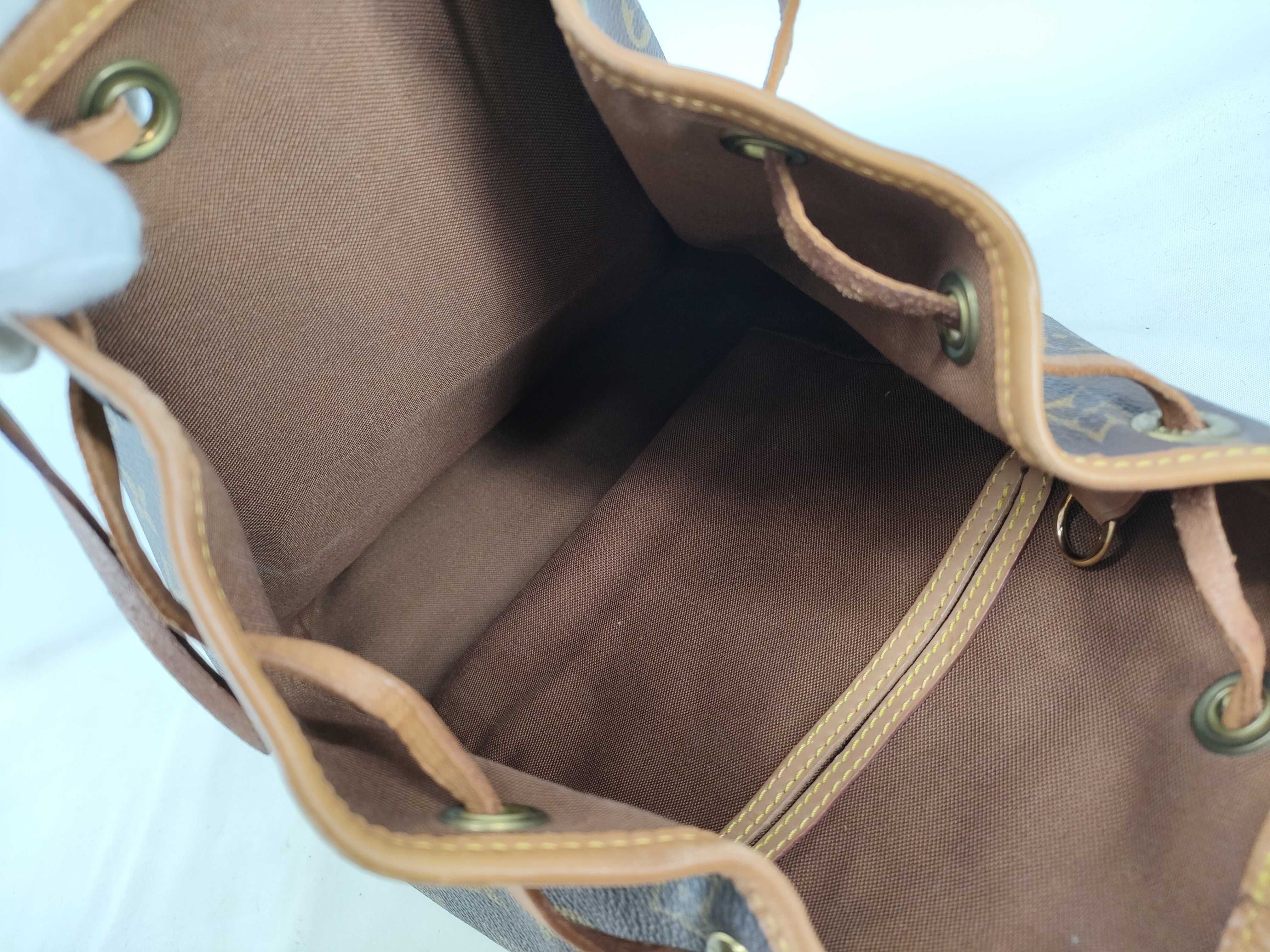 Monogram Louis Vuitton Montsouris MM Backpack Monogram M51136 Backpack — view 10