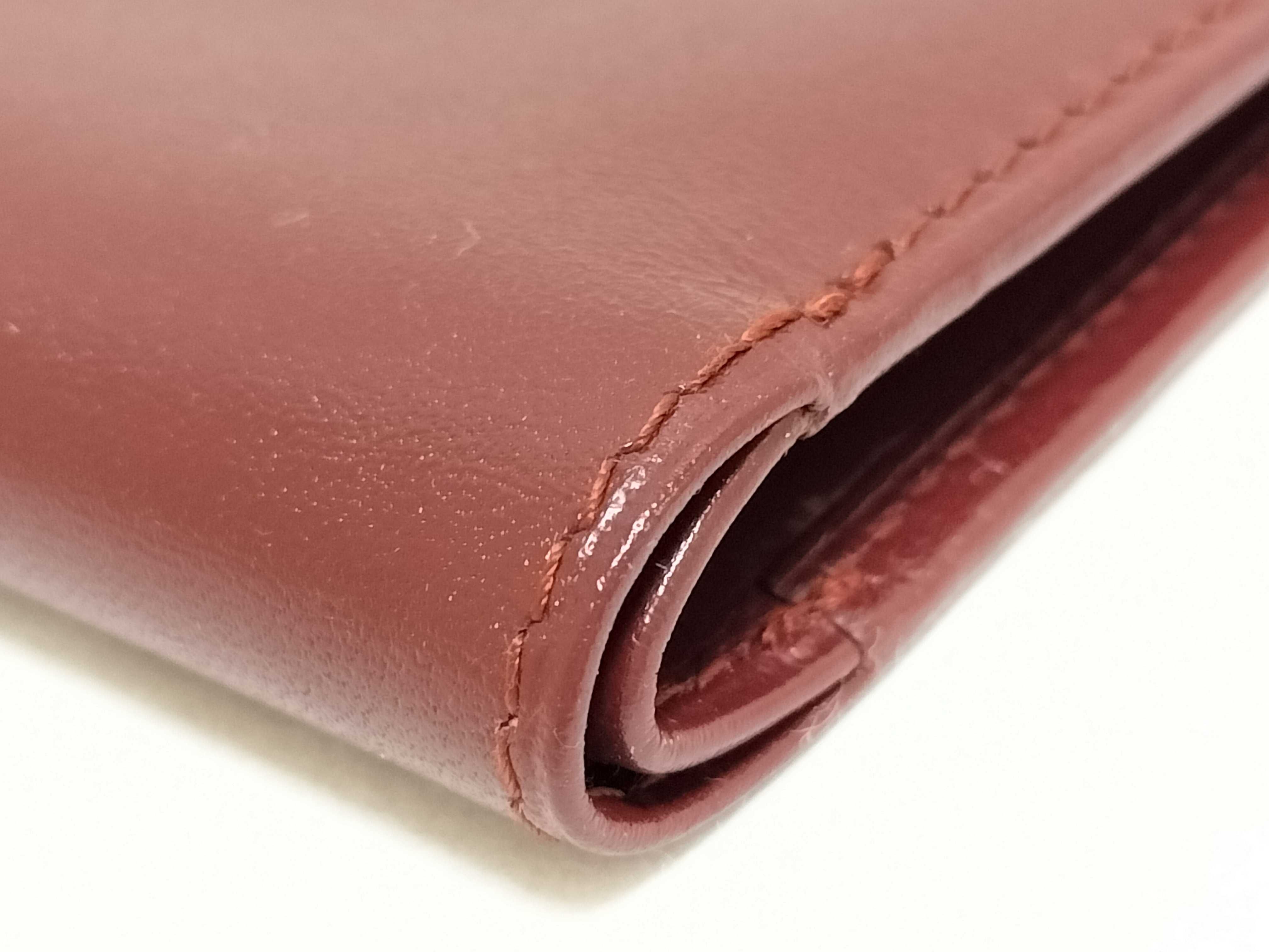 wallet — view 4