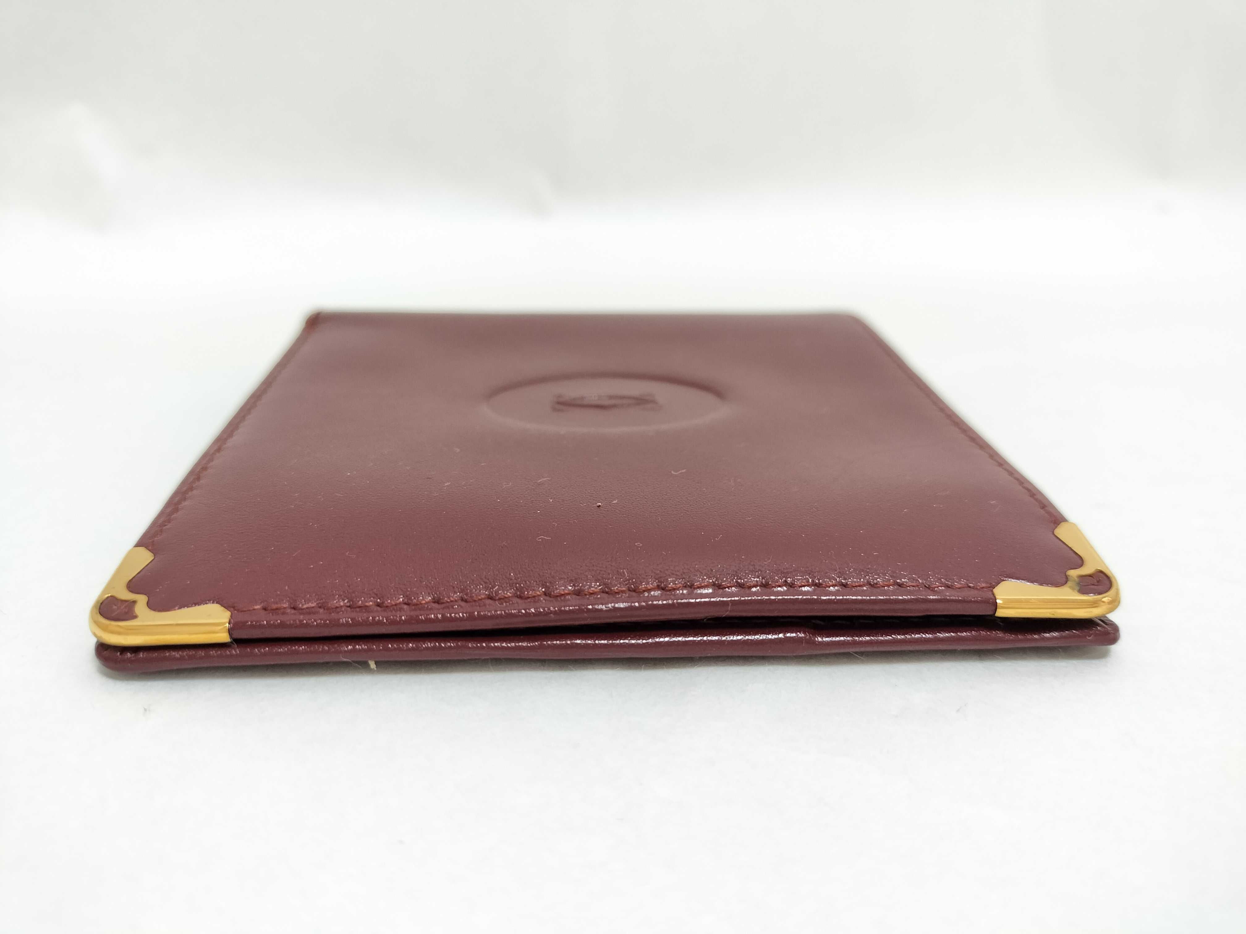wallet — view 5