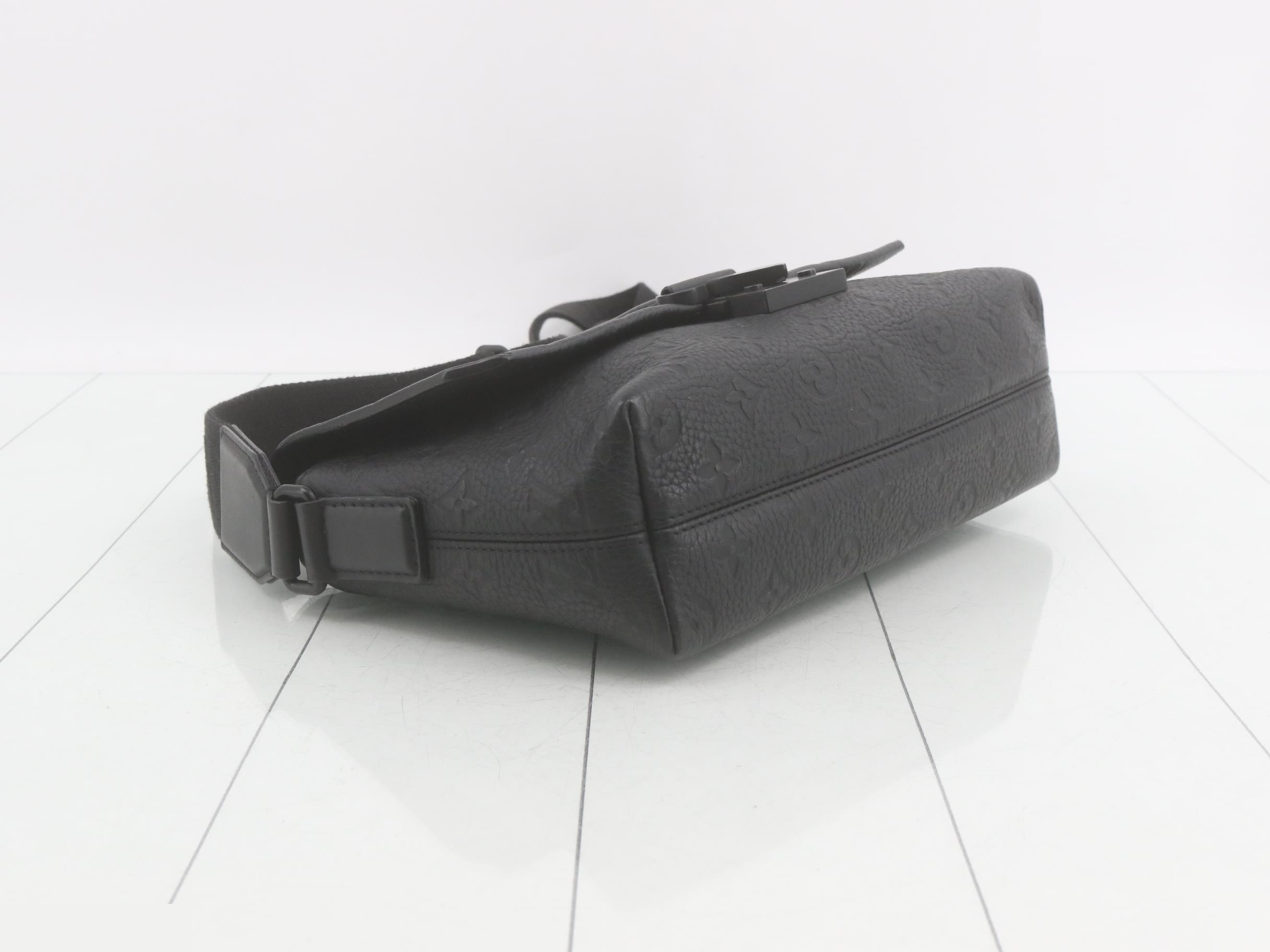 Monogram S Cape Messenger Bag Shoulder Bag — view 5