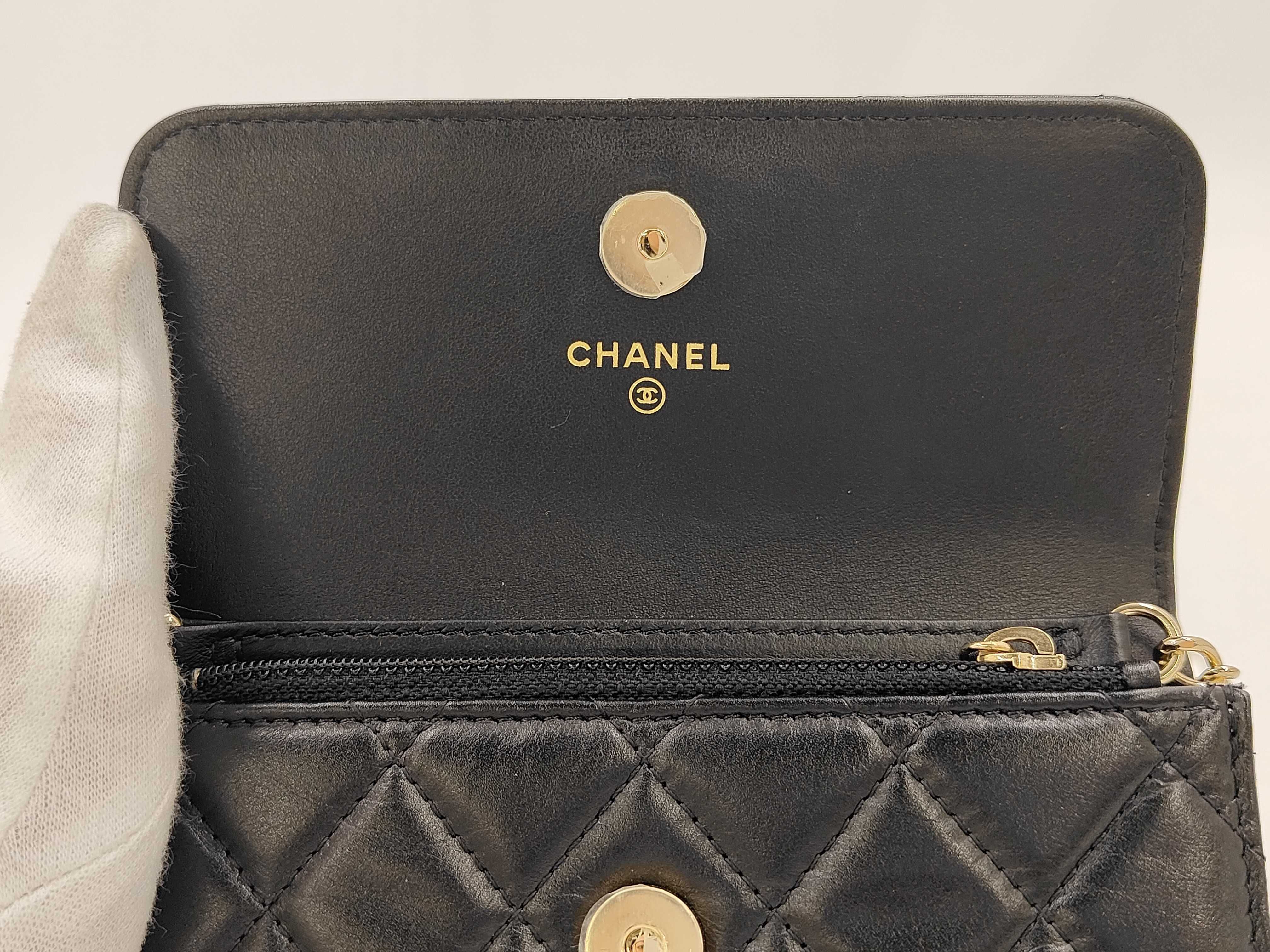 Matelassé Pearl Shoulder Bag — view 8