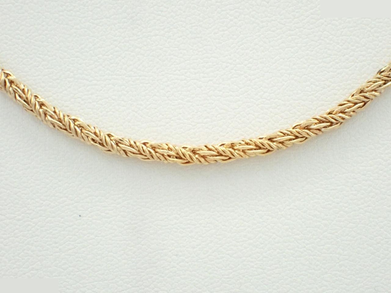Other lines: Precious metal necklaces and pendants, chain approximately 38cm