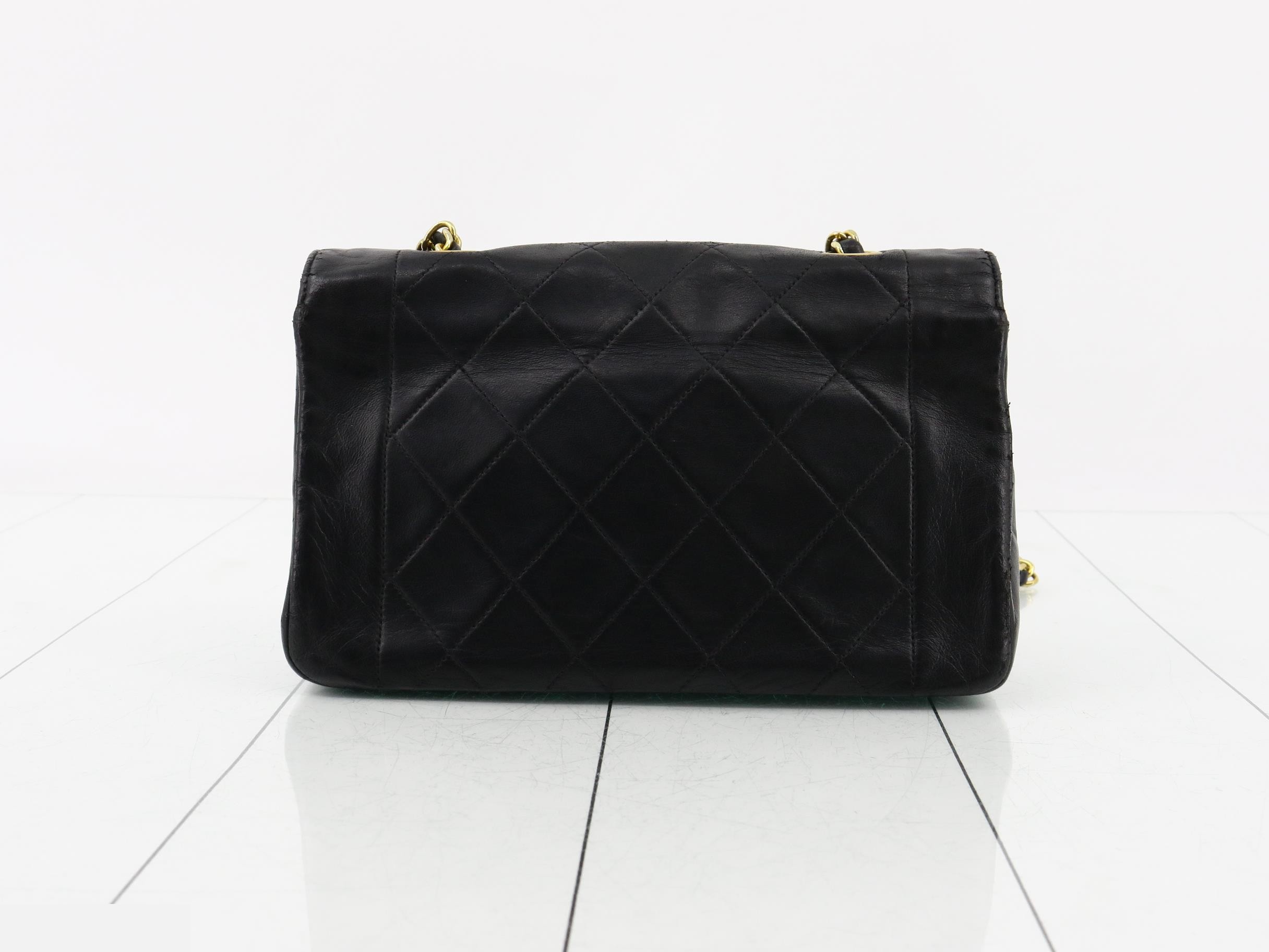 Matelassé (bag) — view 2