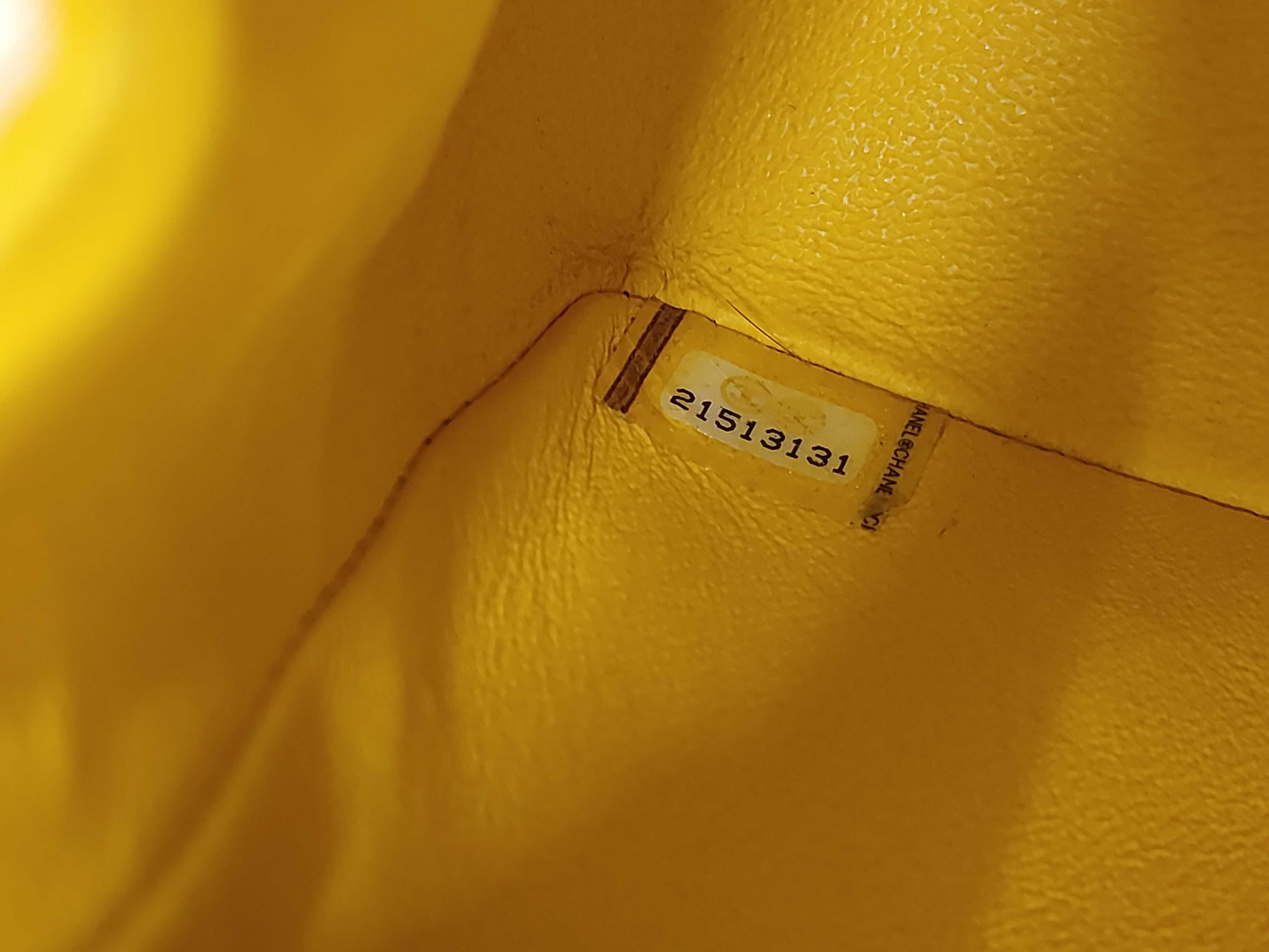 Matelassé Single Flap Fabric Shoulder Bag (with serial number card) — view 13