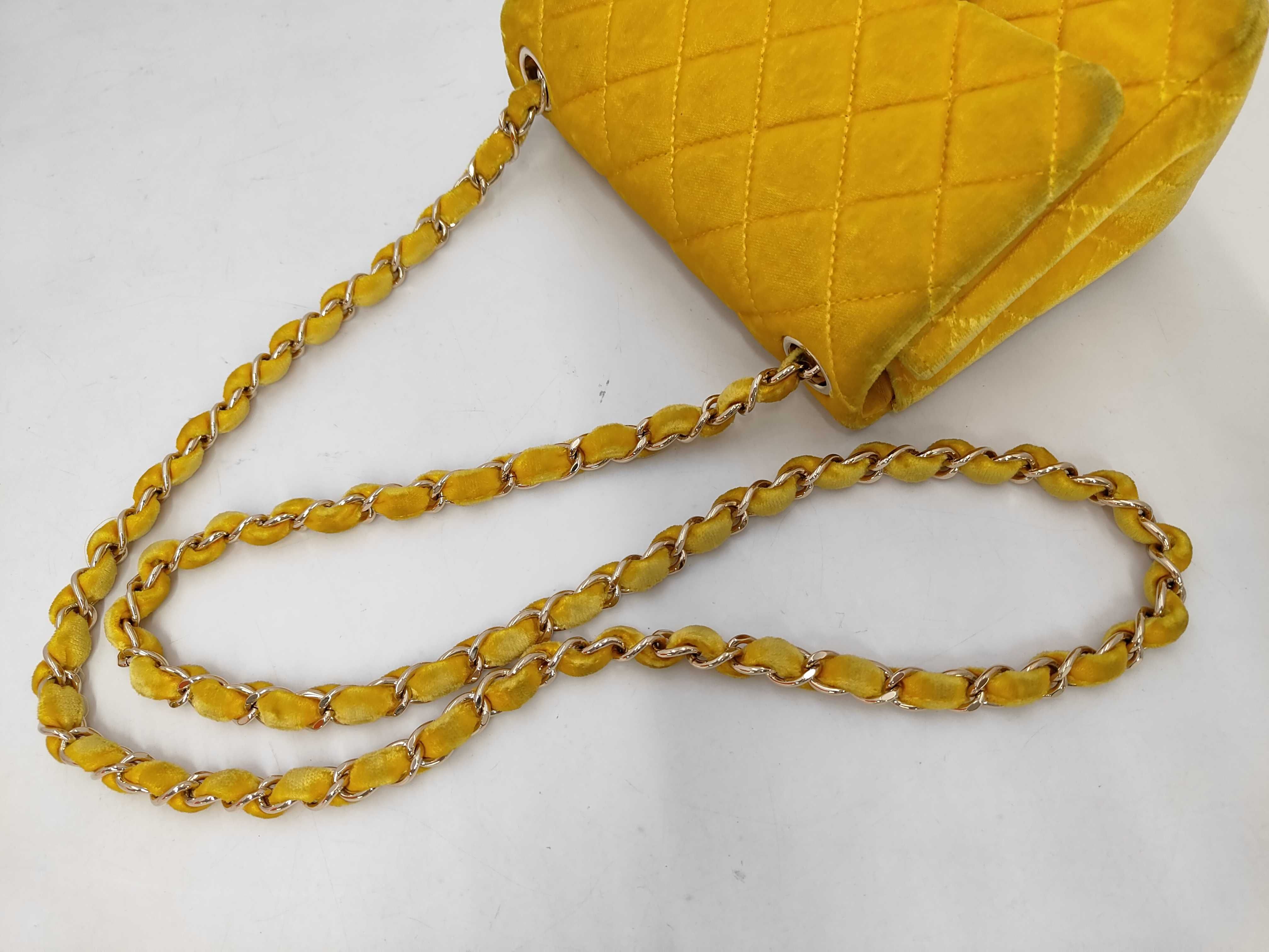 Matelassé Single Flap Fabric Shoulder Bag (with serial number card) — view 4