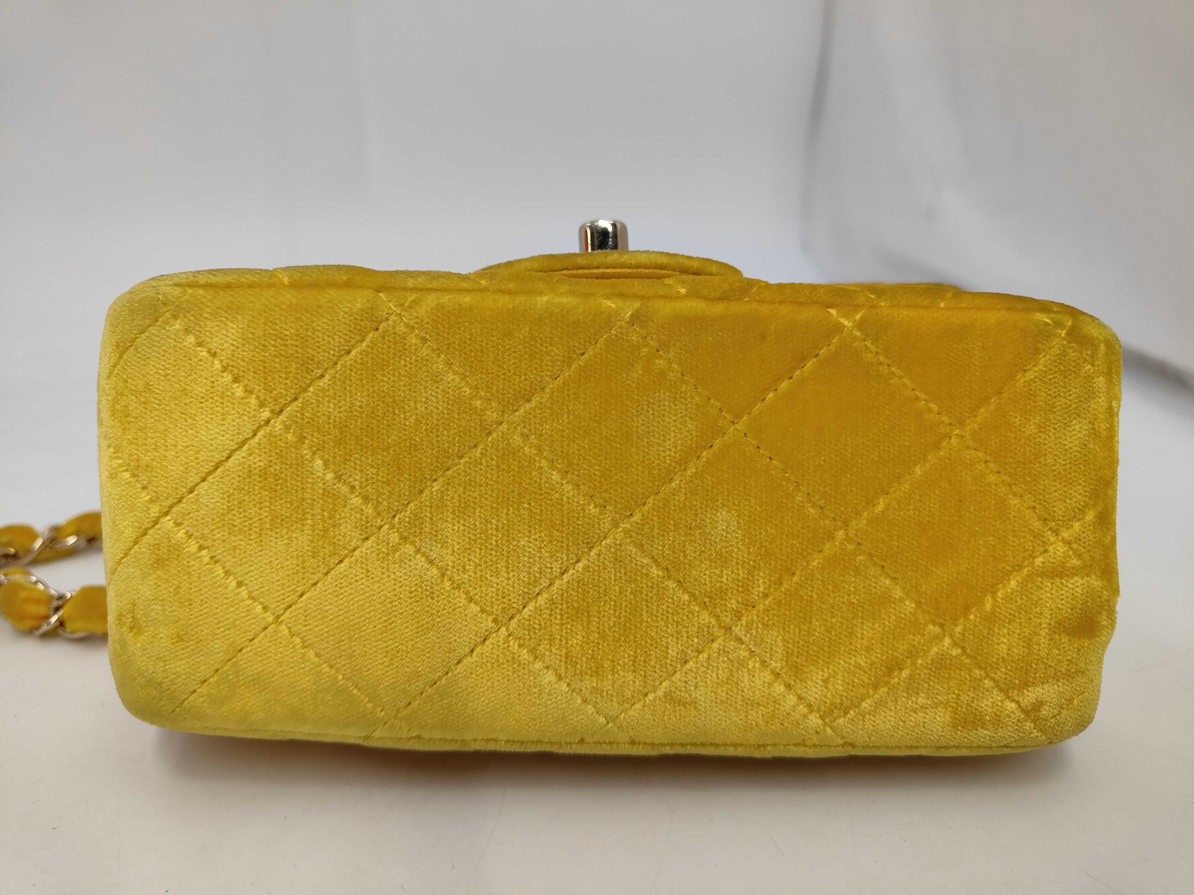 Matelassé Single Flap Fabric Shoulder Bag (with serial number card) — view 7