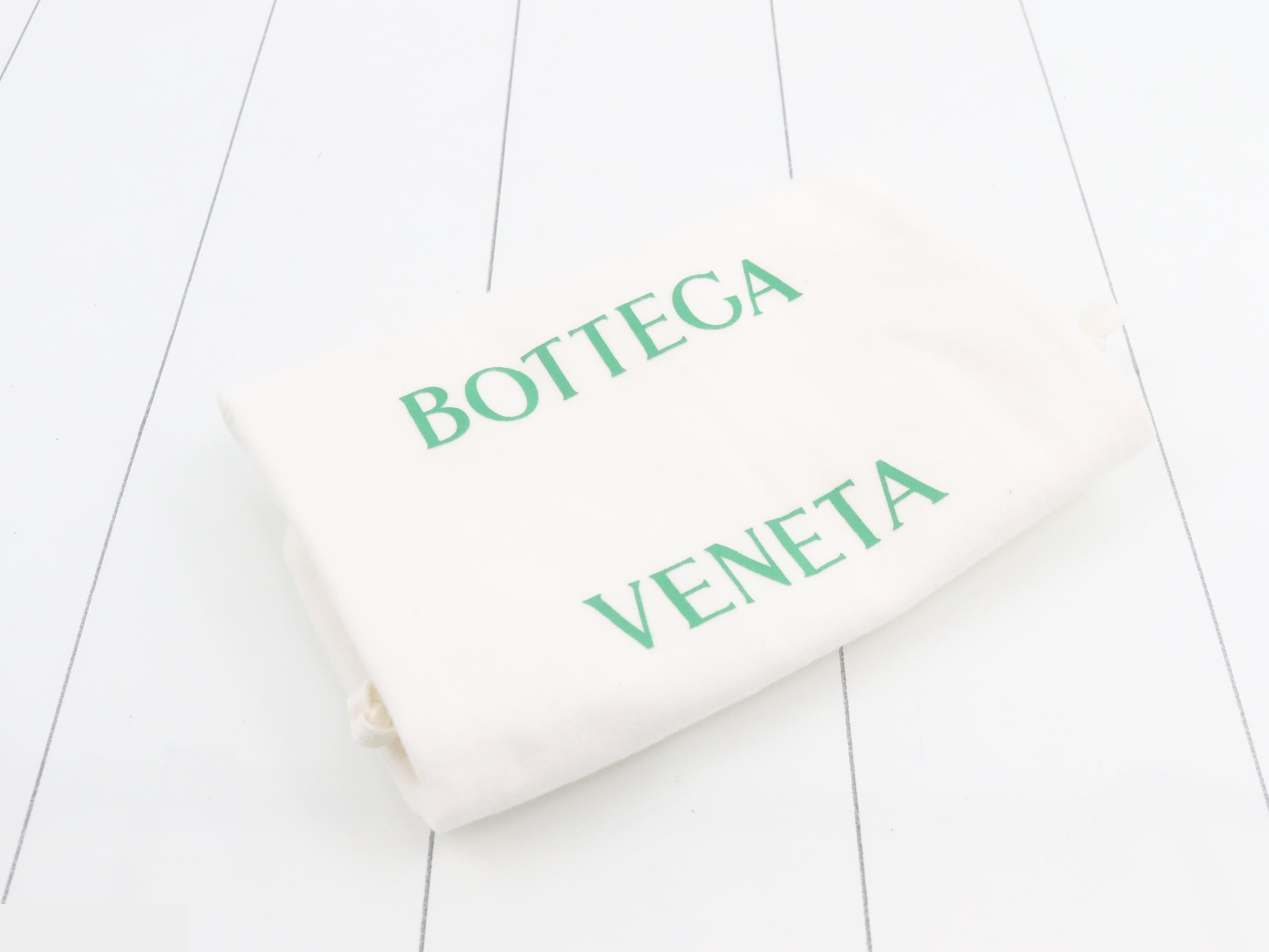 Intrecciato Judy Shoulder Bag — view 7