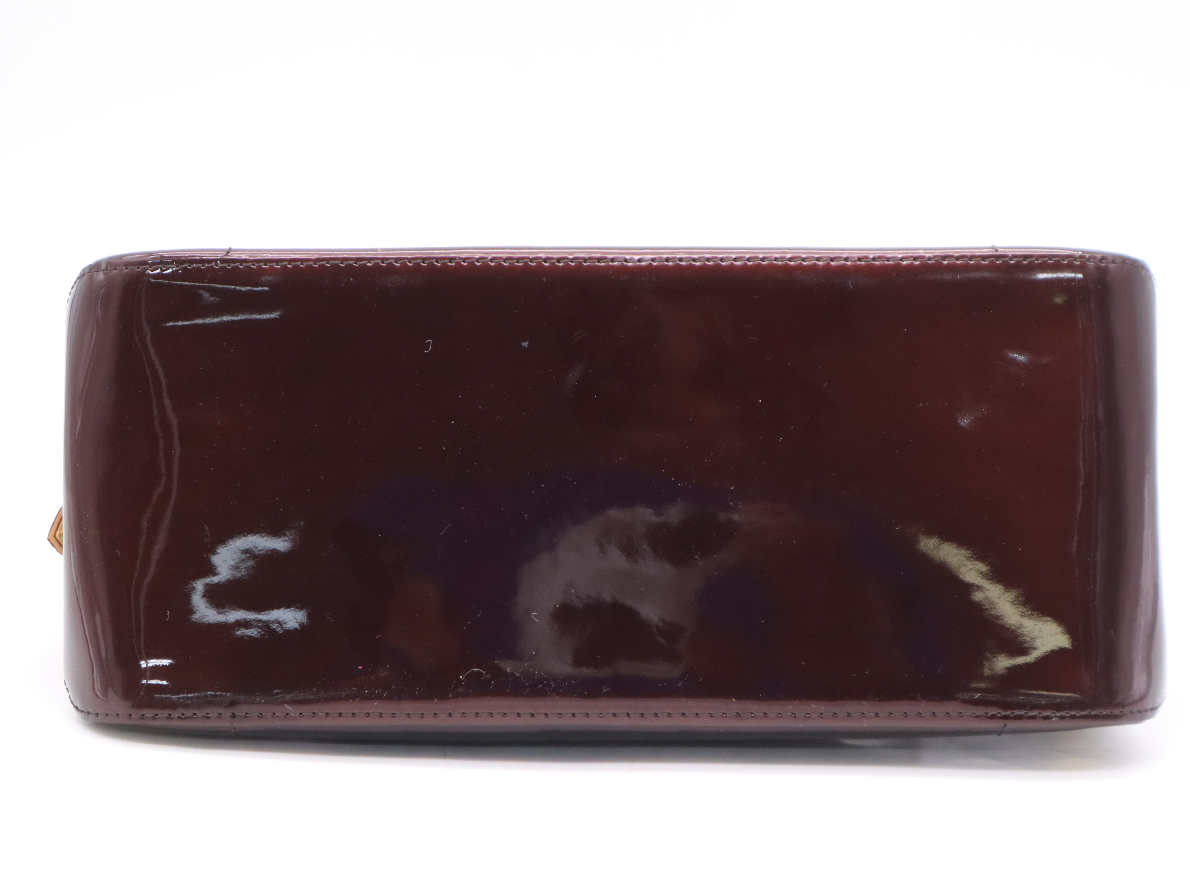 M93510 Vernis Rosewood Avenue Amarante Shoulder Bag — view 4