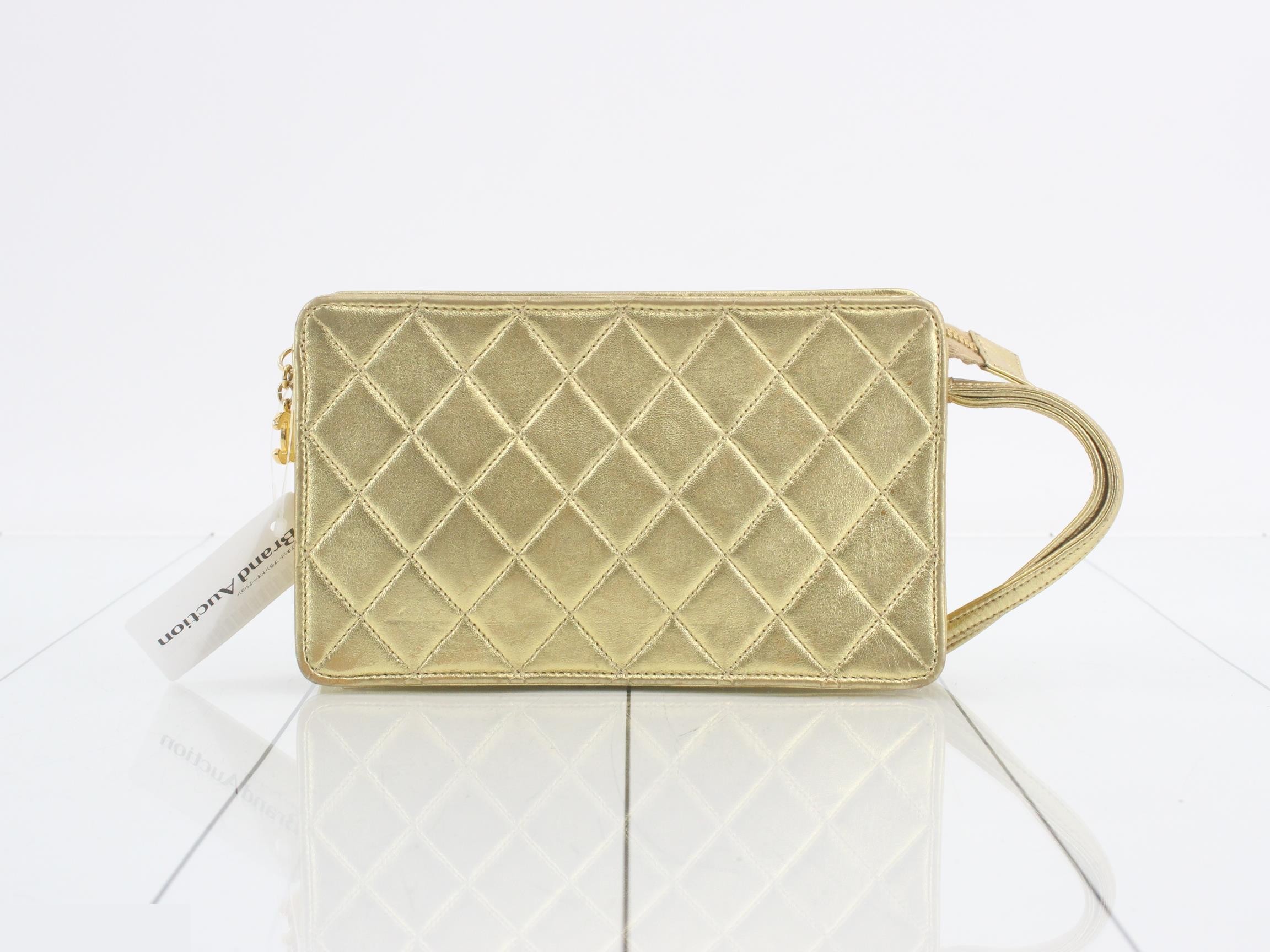 Coco Mark Clutch, Gold Lambskin, with Handle, Series 4 — view 2