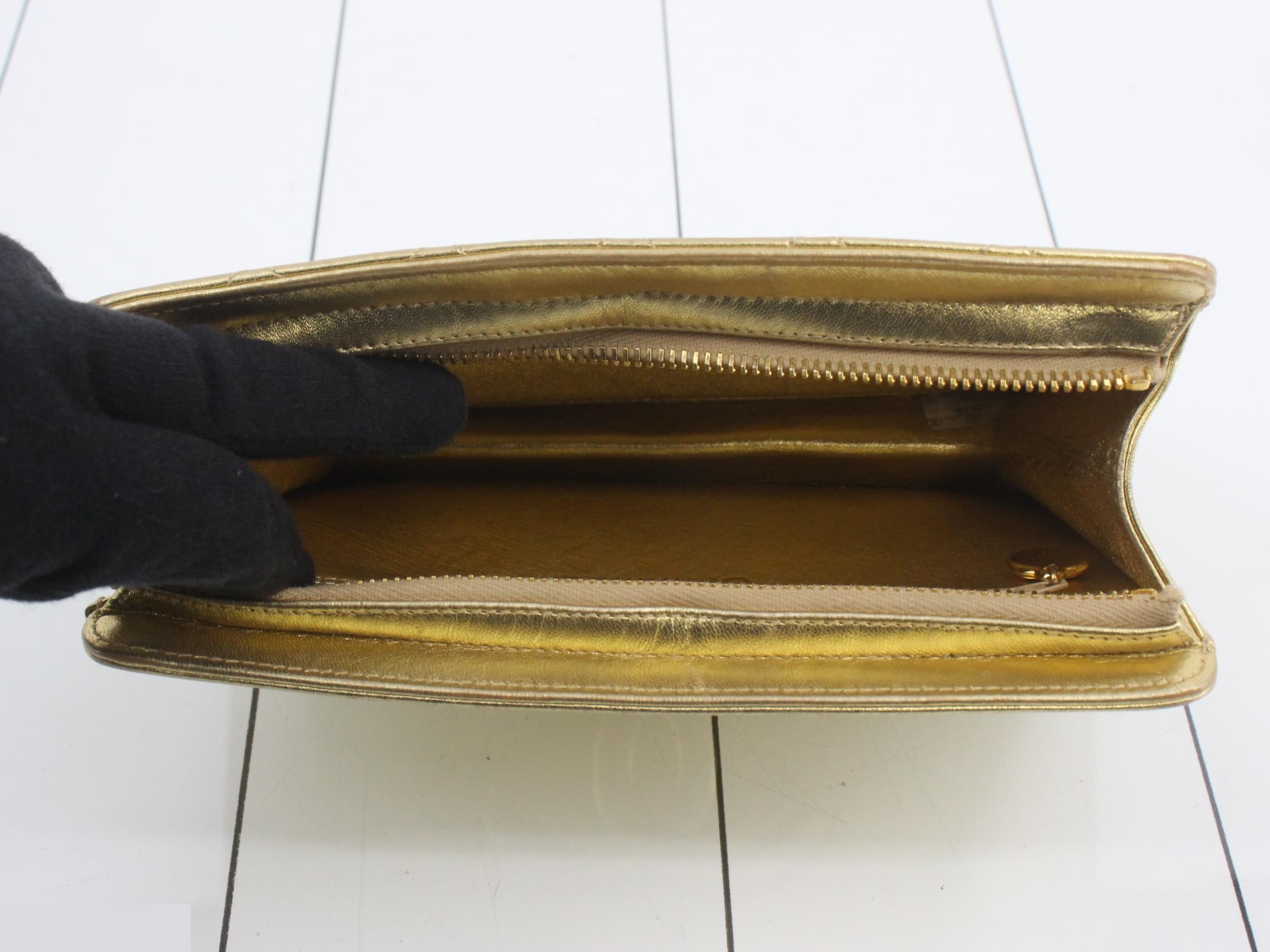 Coco Mark Clutch, Gold Lambskin, with Handle, Series 4 — view 4