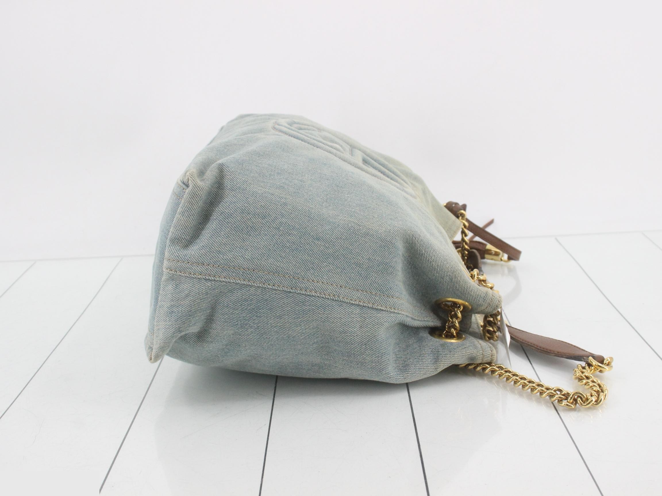 denim chain Soho — view 3