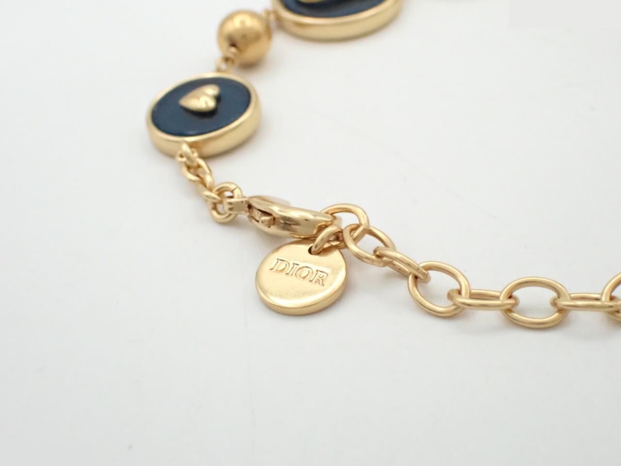 gold — view 3