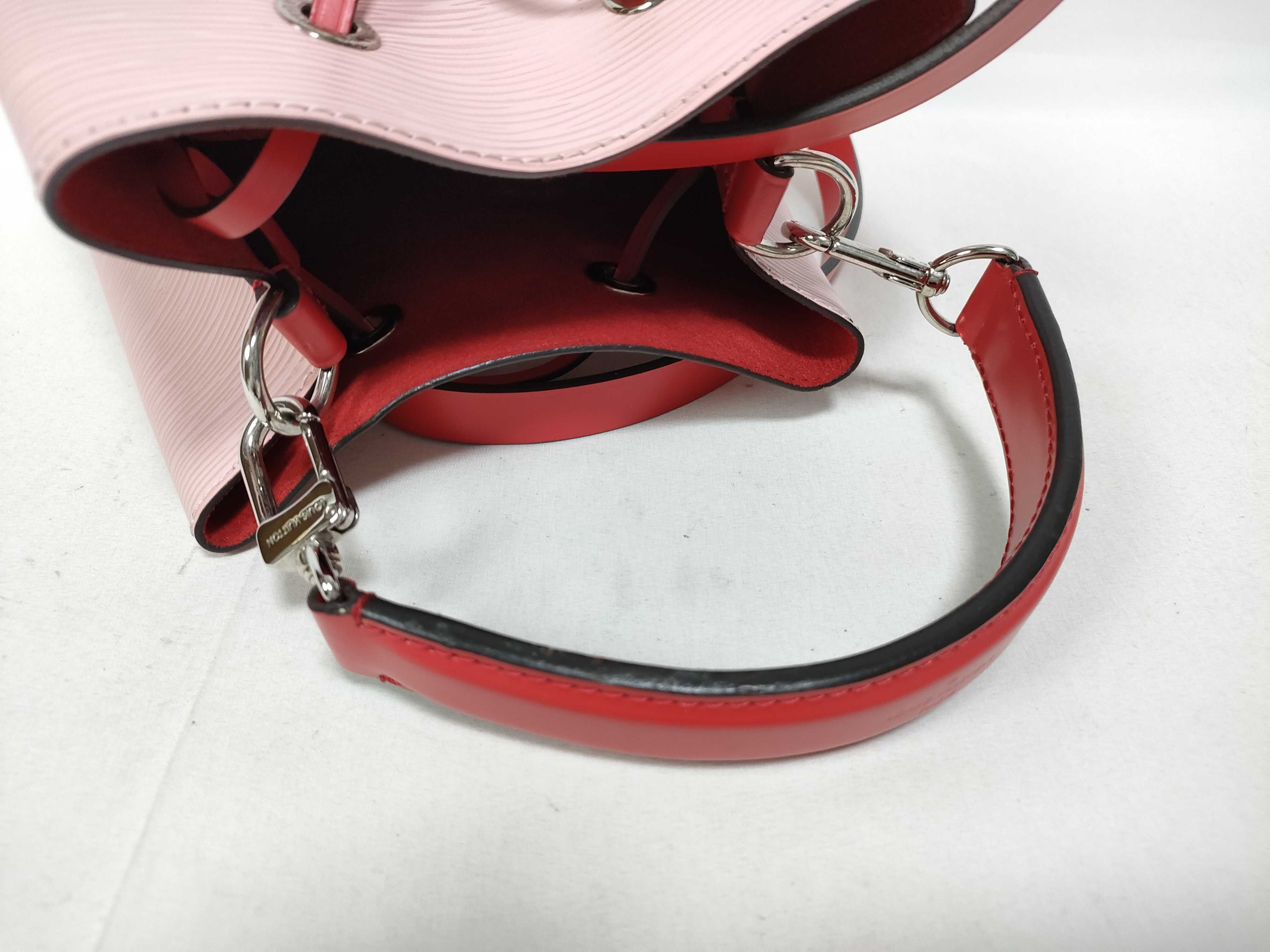 Epi Leather NeoNoe BB Rose Ballerine M54370 Shoulder Bag — view 8