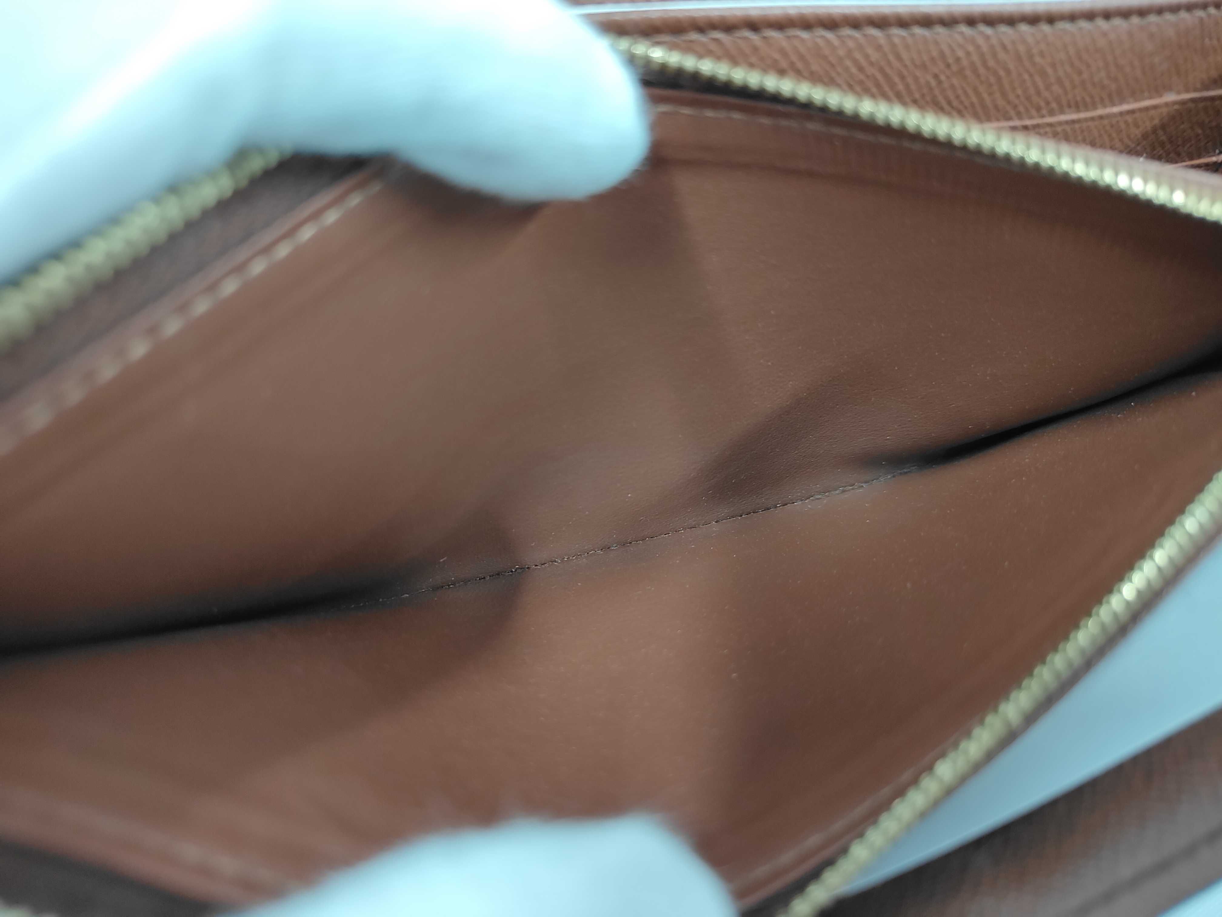 wallet — view 8