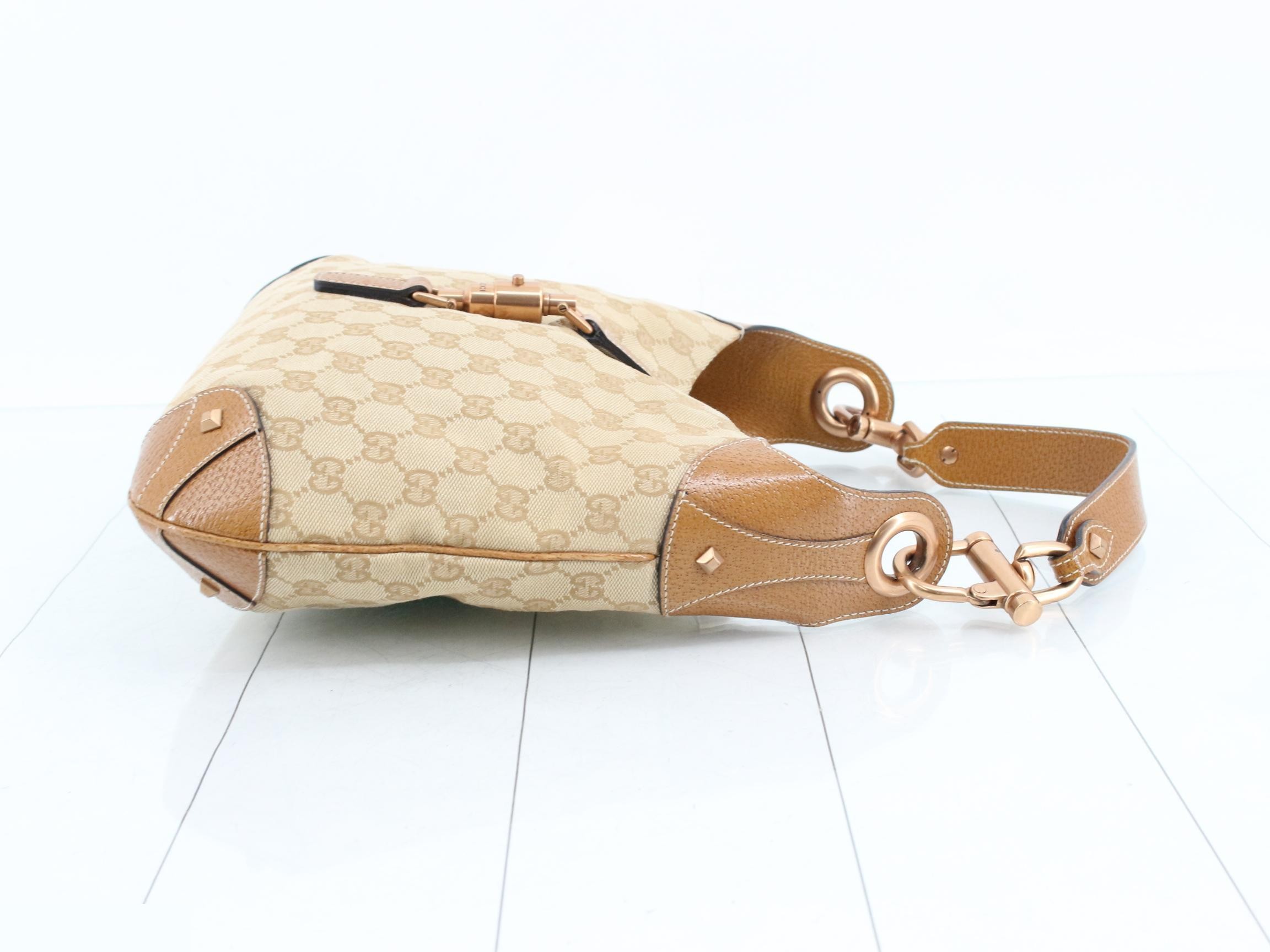GG Canvas (Bag) - Shoulder Bag — view 3