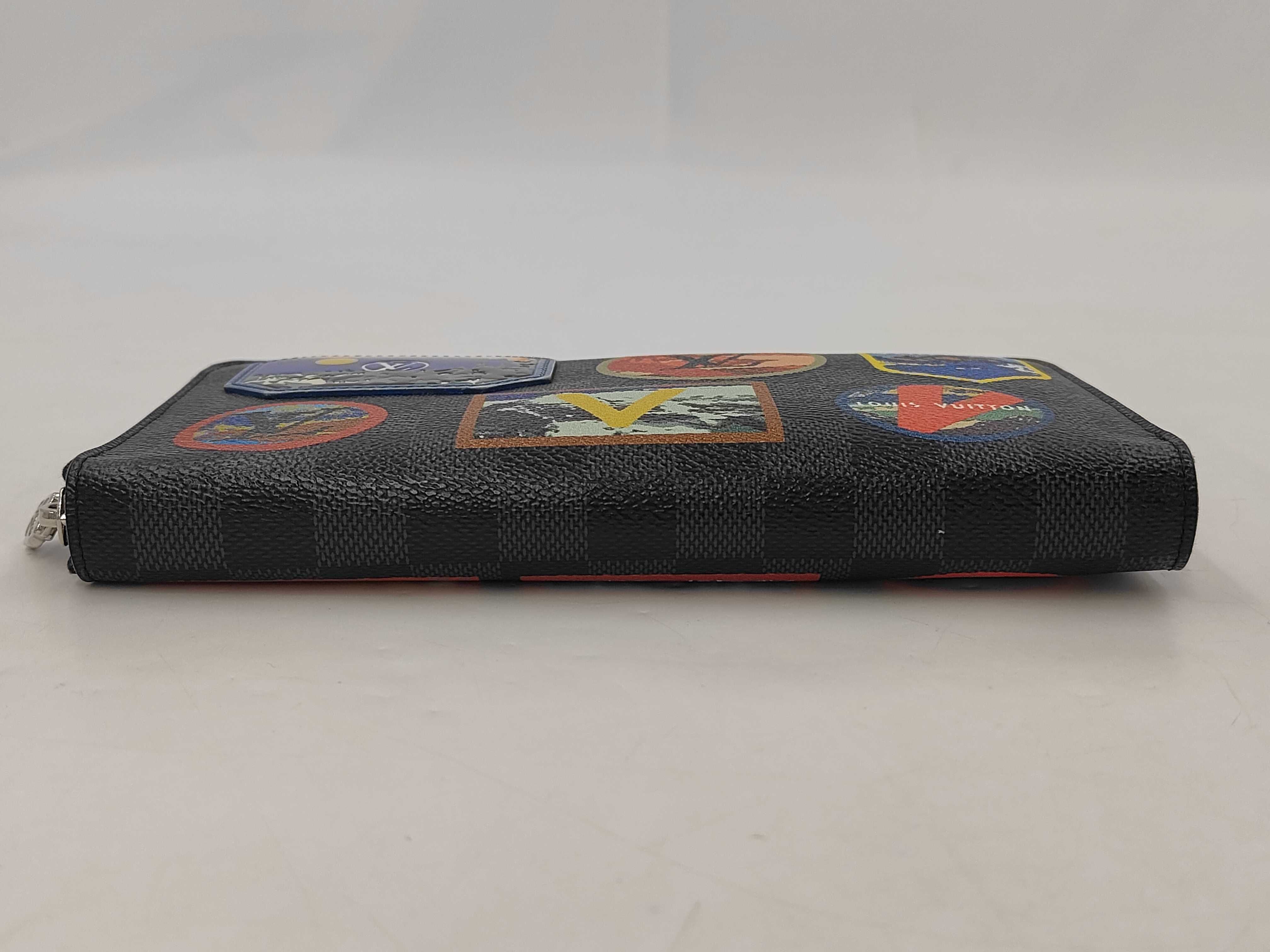 LV Limited Edition Wallet — view 3