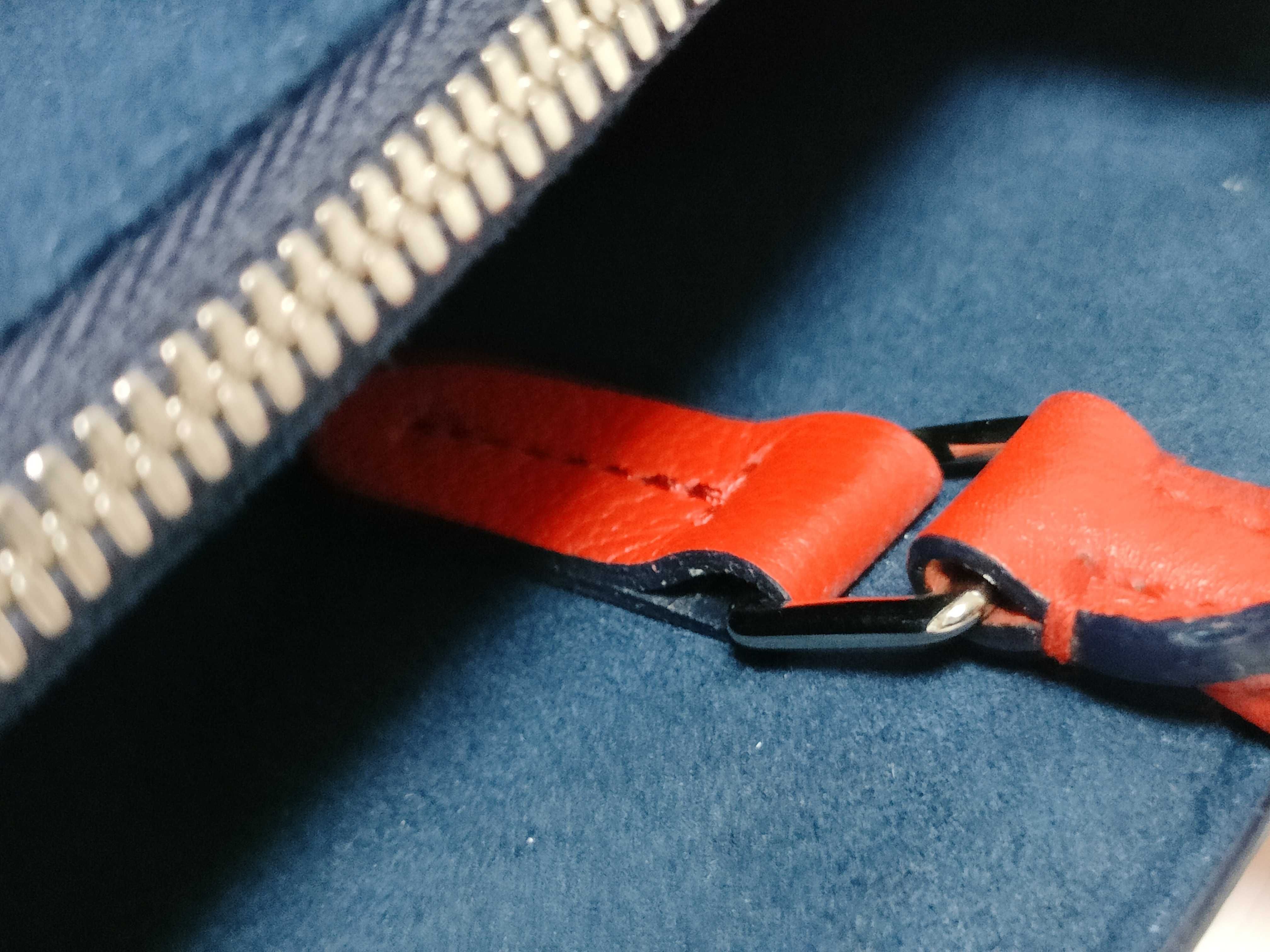 Epi Twist Tote Bag (Red) - Shoulder Bag — view 5