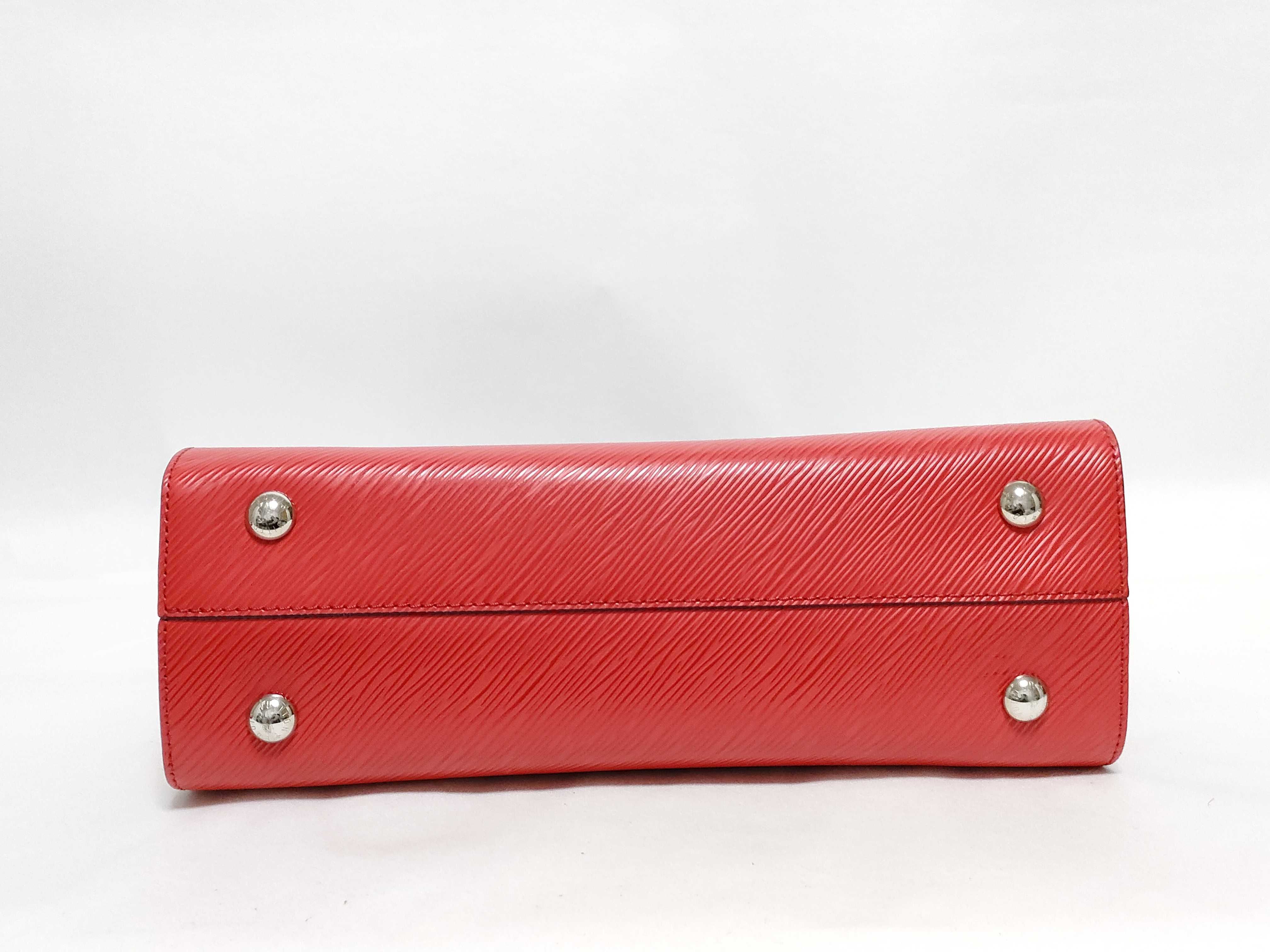 Epi Twist Tote Bag (Red) - Shoulder Bag — view 8