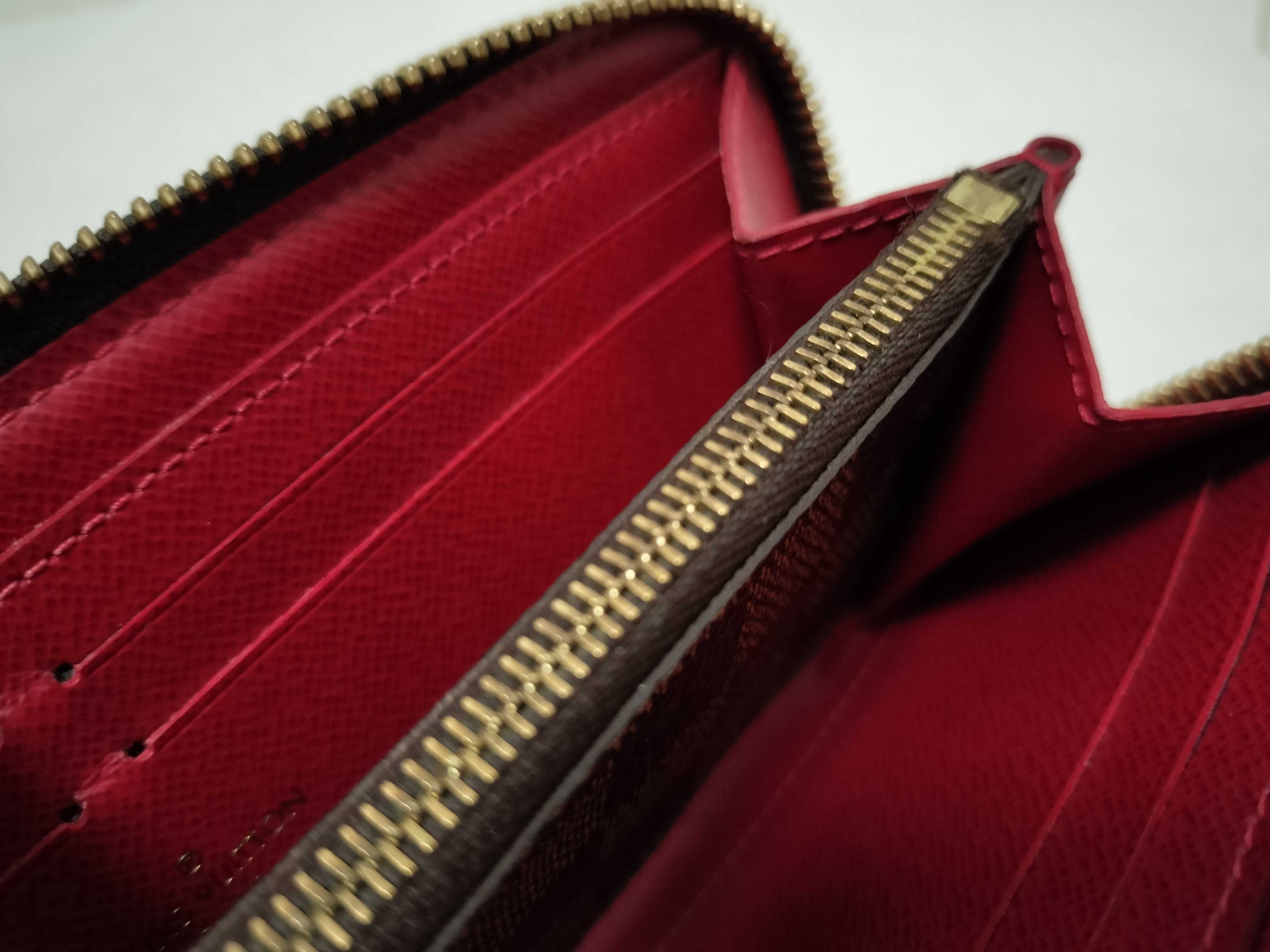 Damier Louis Vuitton Damier Portefeuille Wallet — view 8