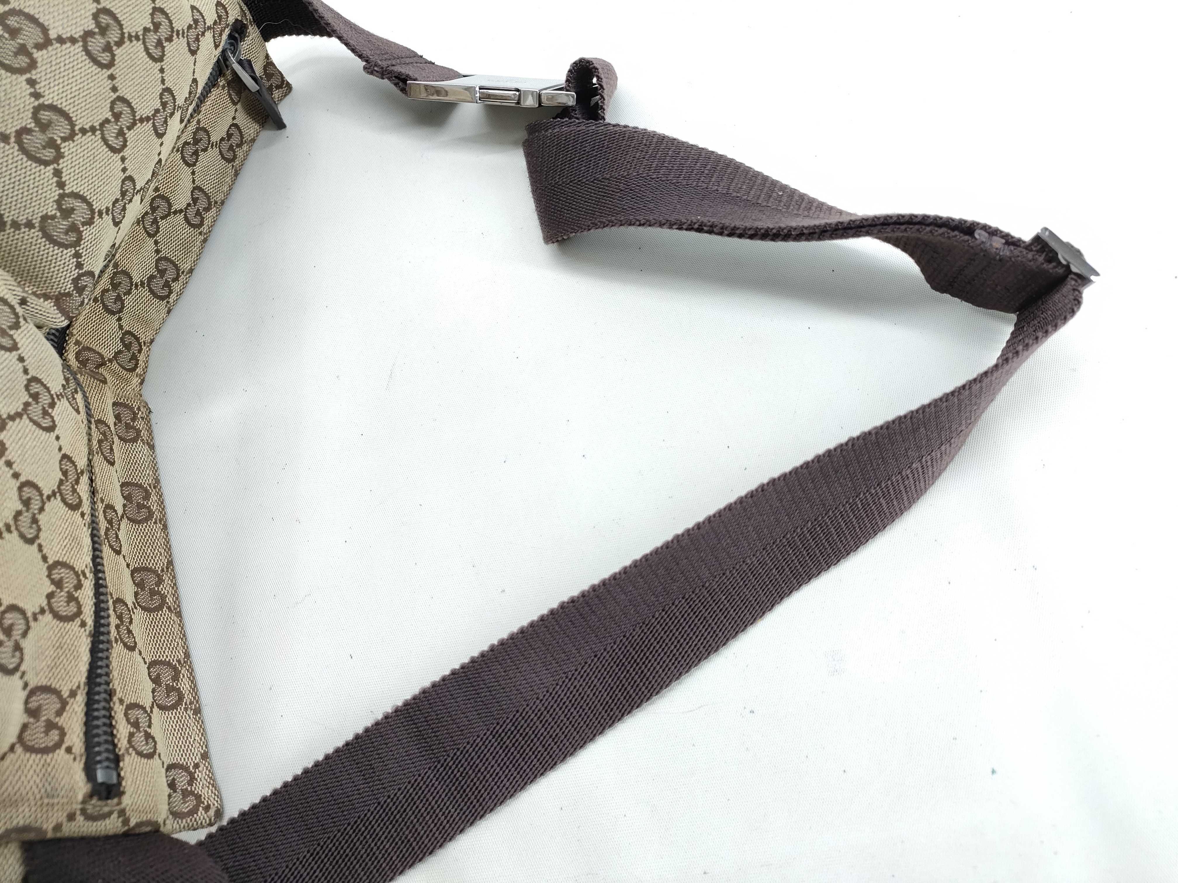 GG Canvas Body Bag — view 5