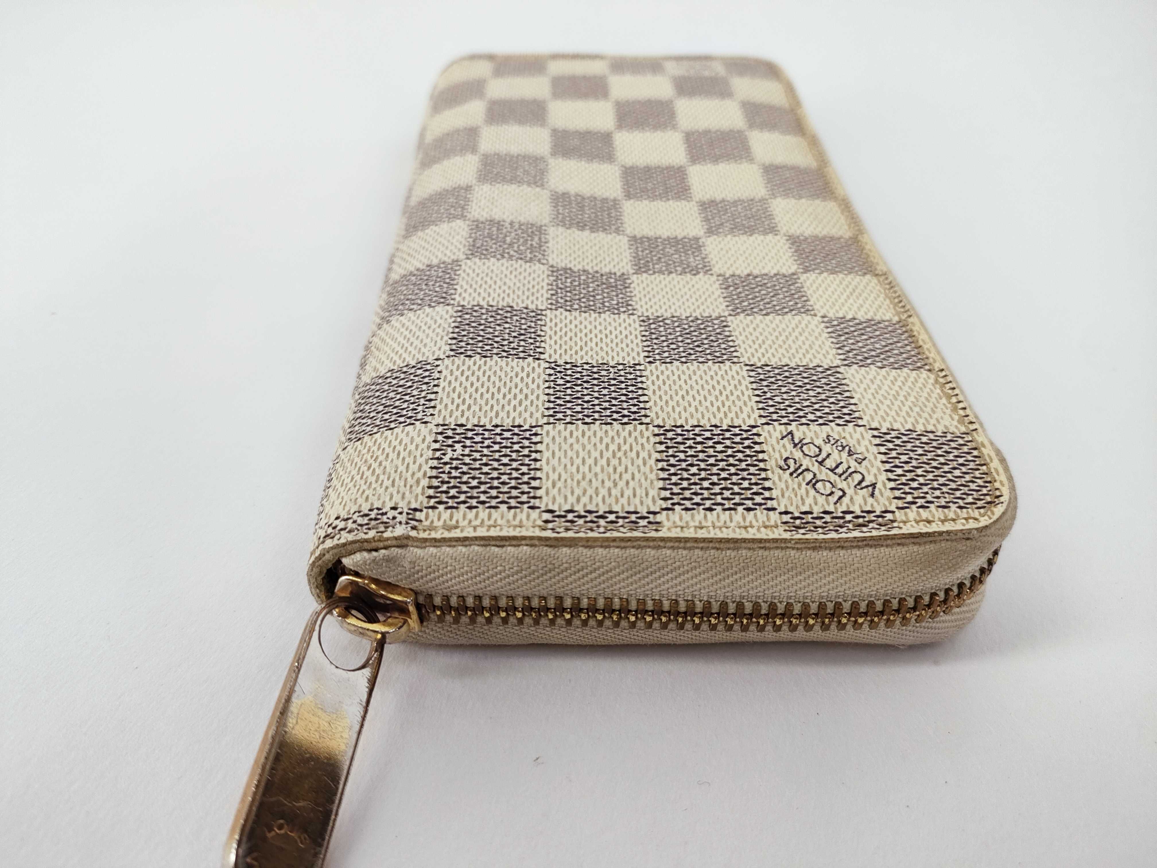 Damier Azur N60019 Round Zipper Long Wallet — view 6