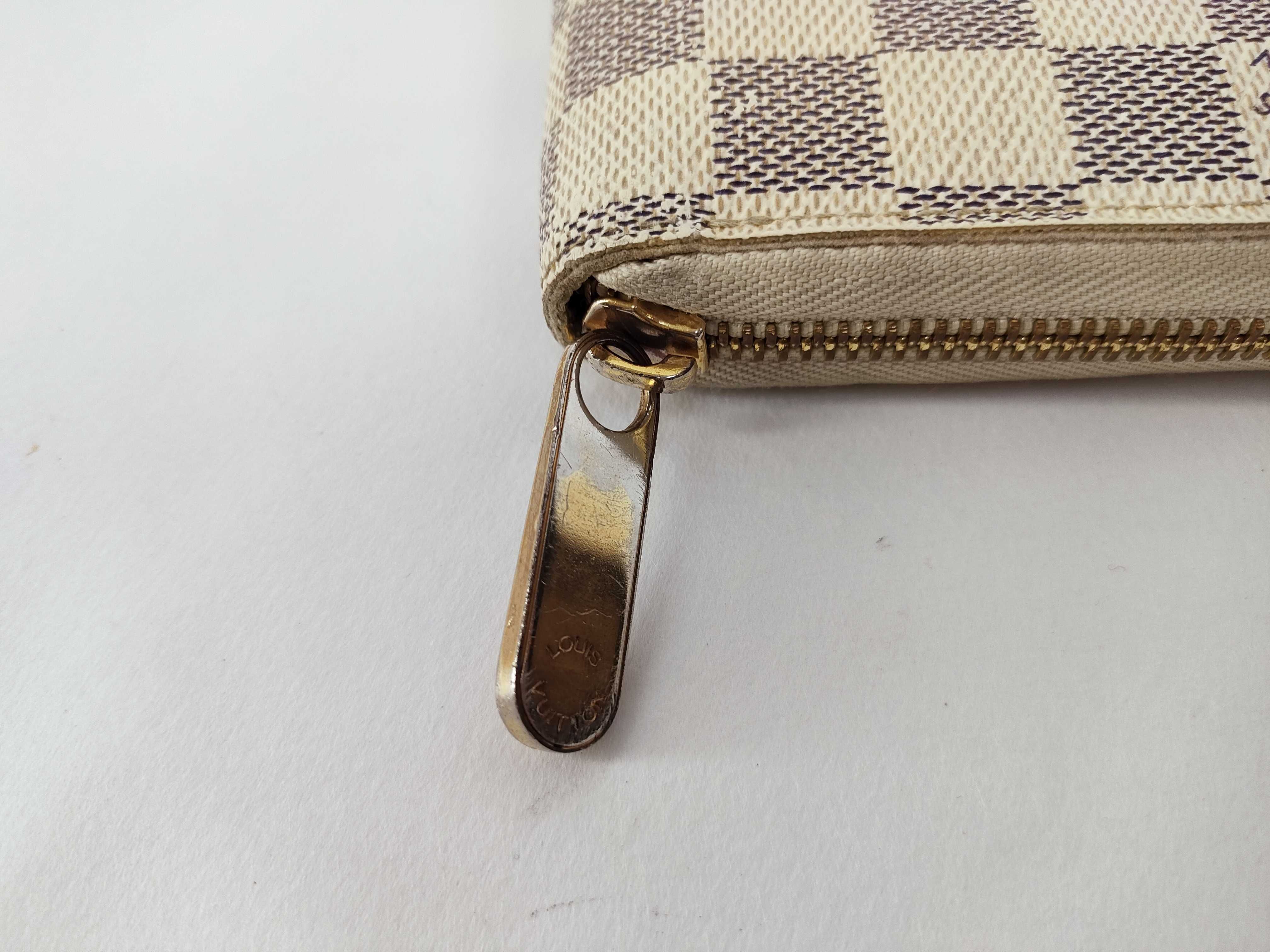 Damier Azur N60019 Round Zipper Long Wallet — view 7