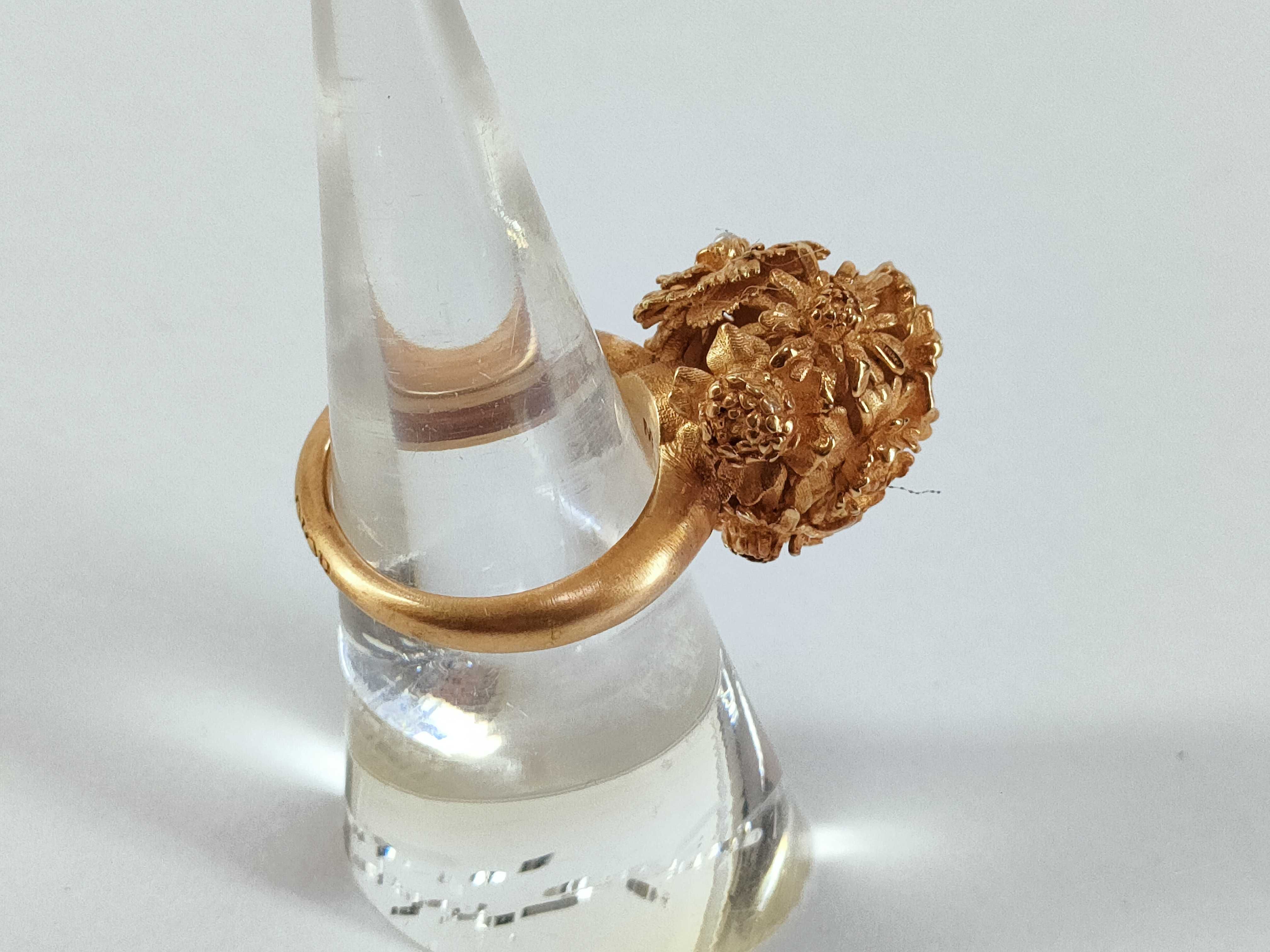 Flower Pearl Ring, Size M — view 3