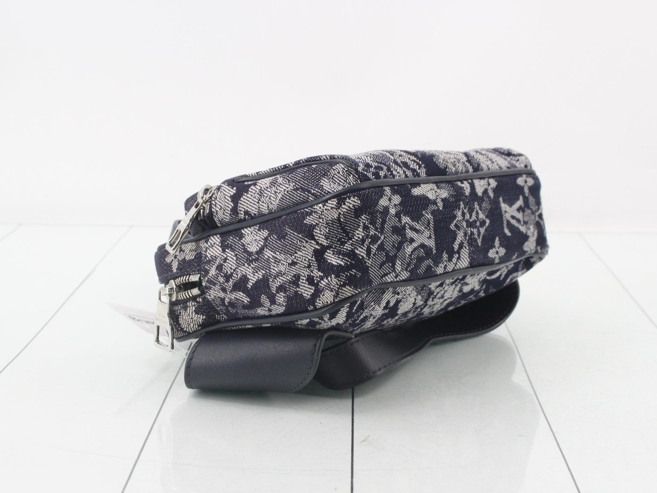 Bumbag M57281 Monogram Tapestry — view 5