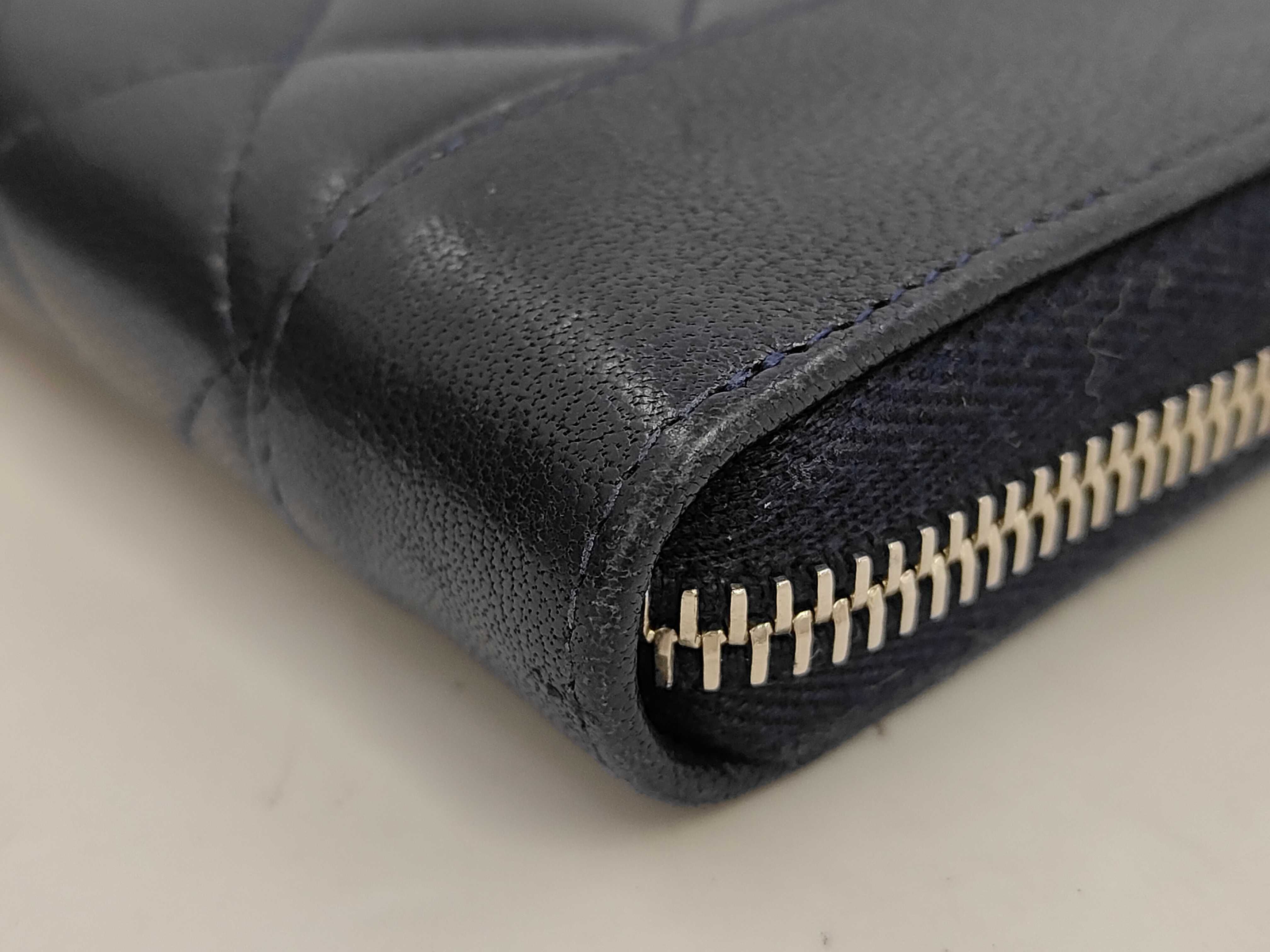 Long Wallet Mademoiselle Round Zipper Navy Wallet — view 3