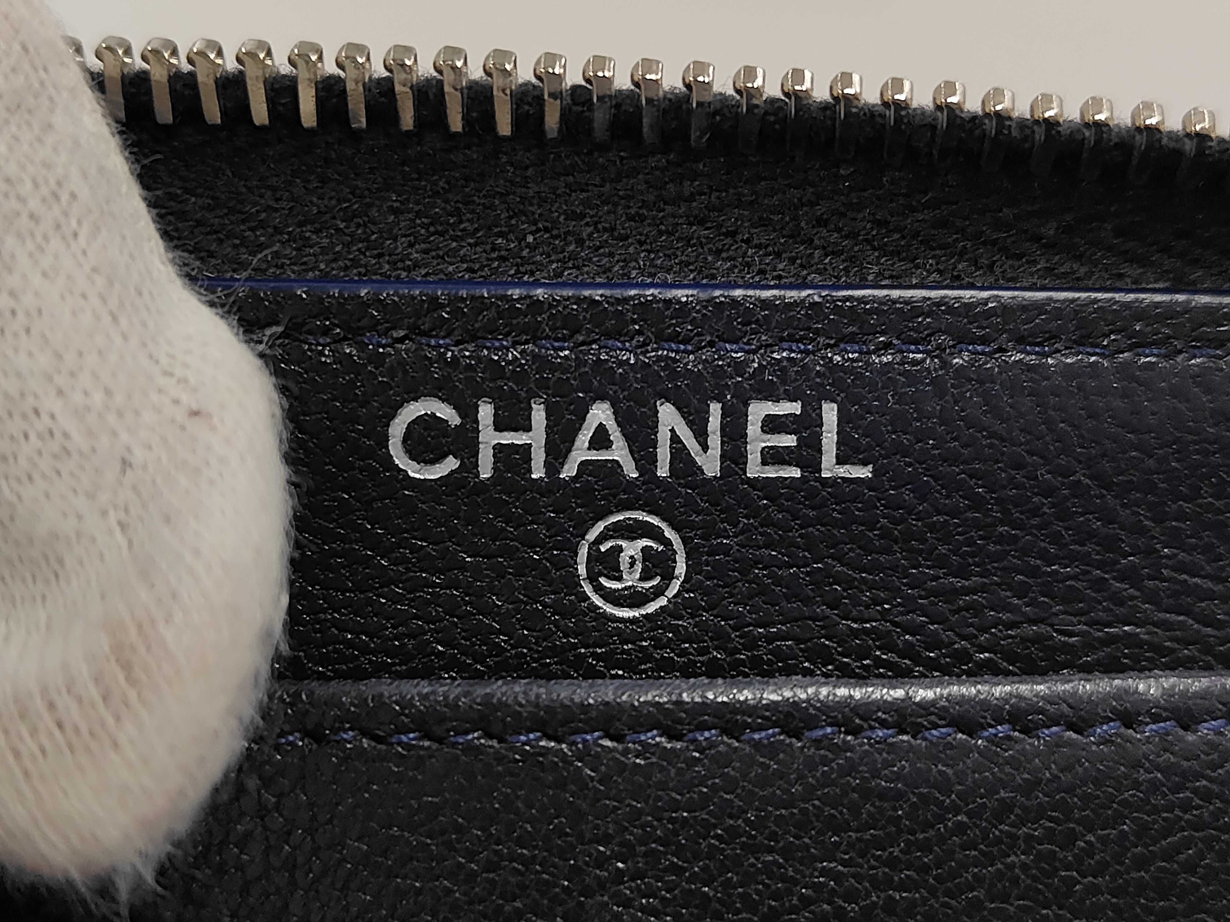 Long Wallet Mademoiselle Round Zipper Navy Wallet — view 6