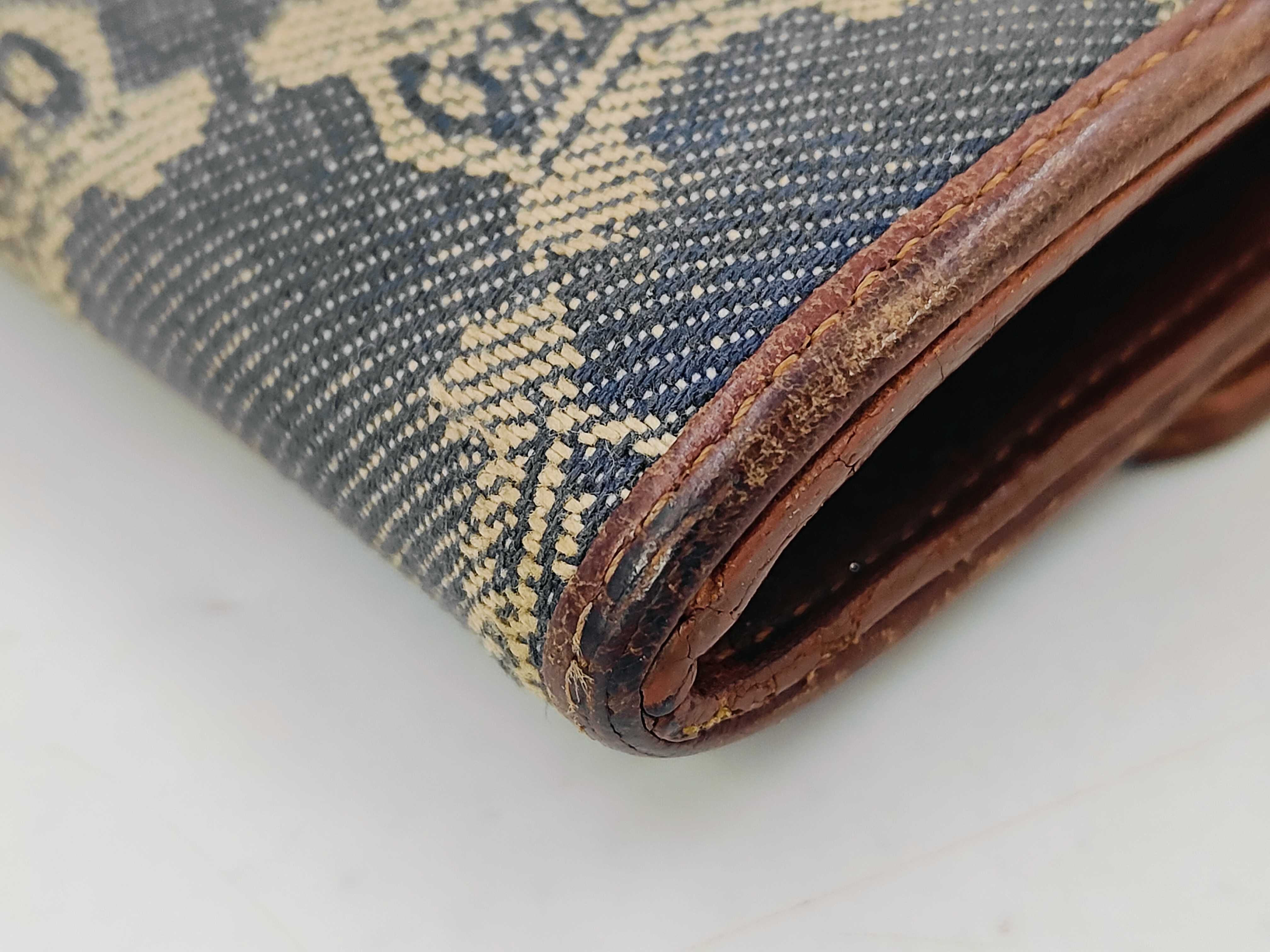 wallet — view 7