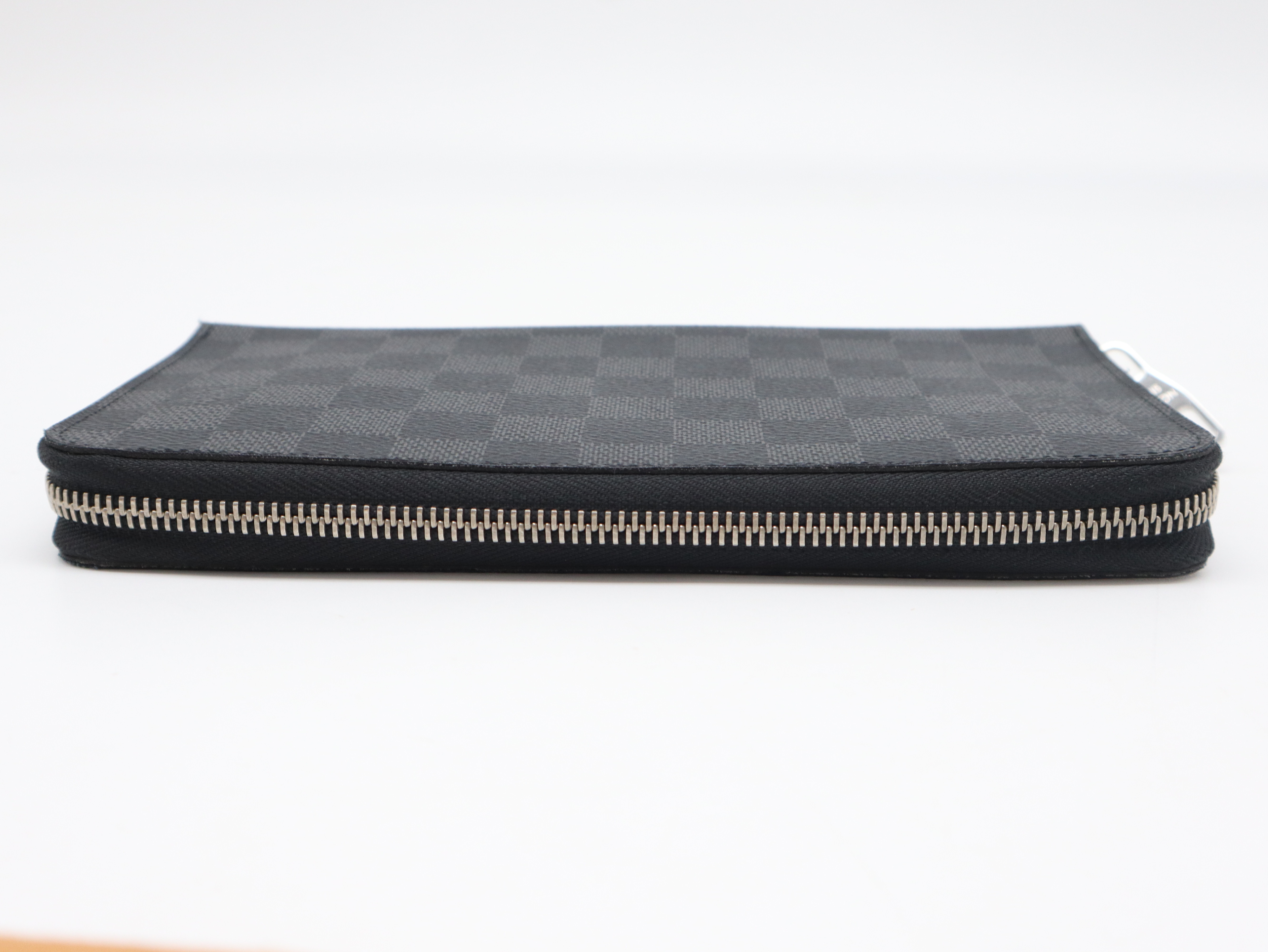 N63077 Damier Graphite Zippy Organizer Wallet — view 3