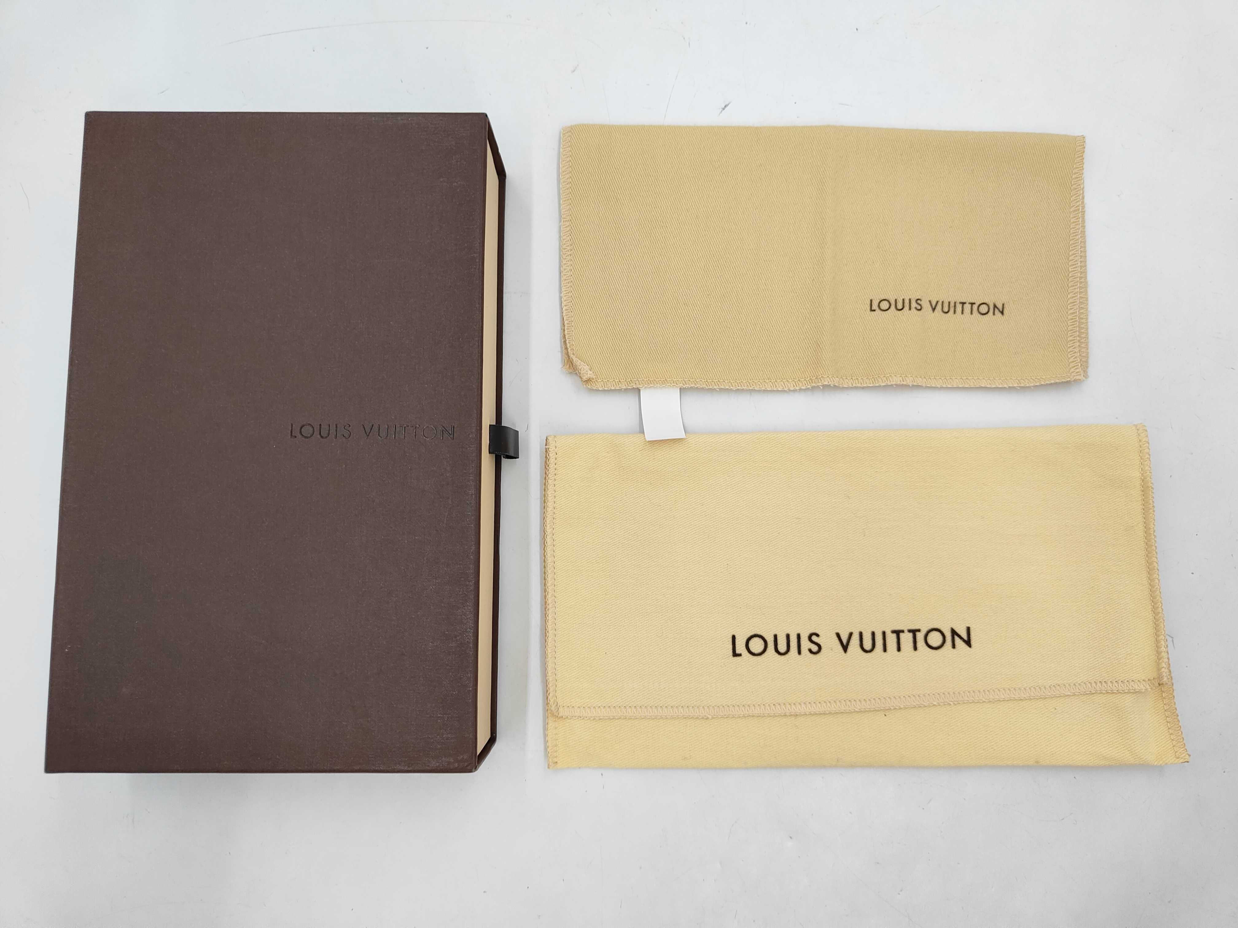 Vernis / Vernis / Portefeuille Sarah / M93524 / Long Wallet / Enamel Wallet — view 11