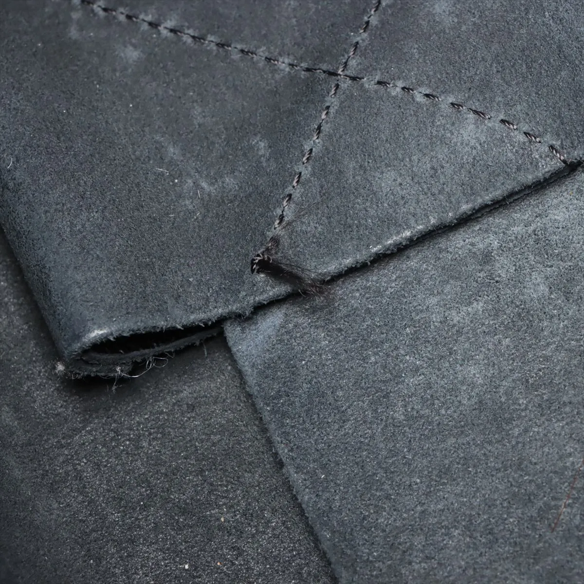 Vertical Cover Leather 2WAY Handbag Black — view 11