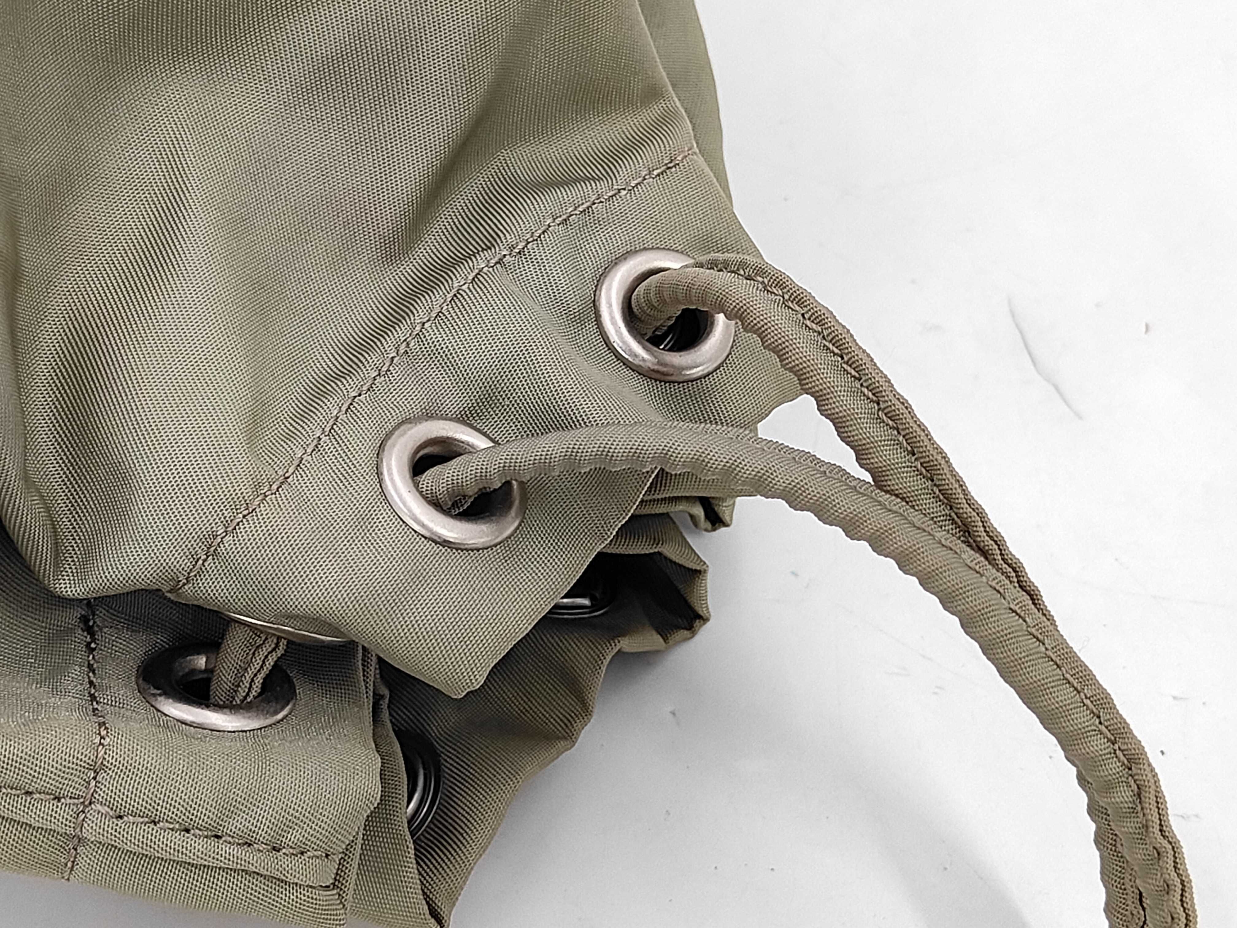 nylon drawstring pouch with triangular logo. (Nylon handbag/pouch) — view 5