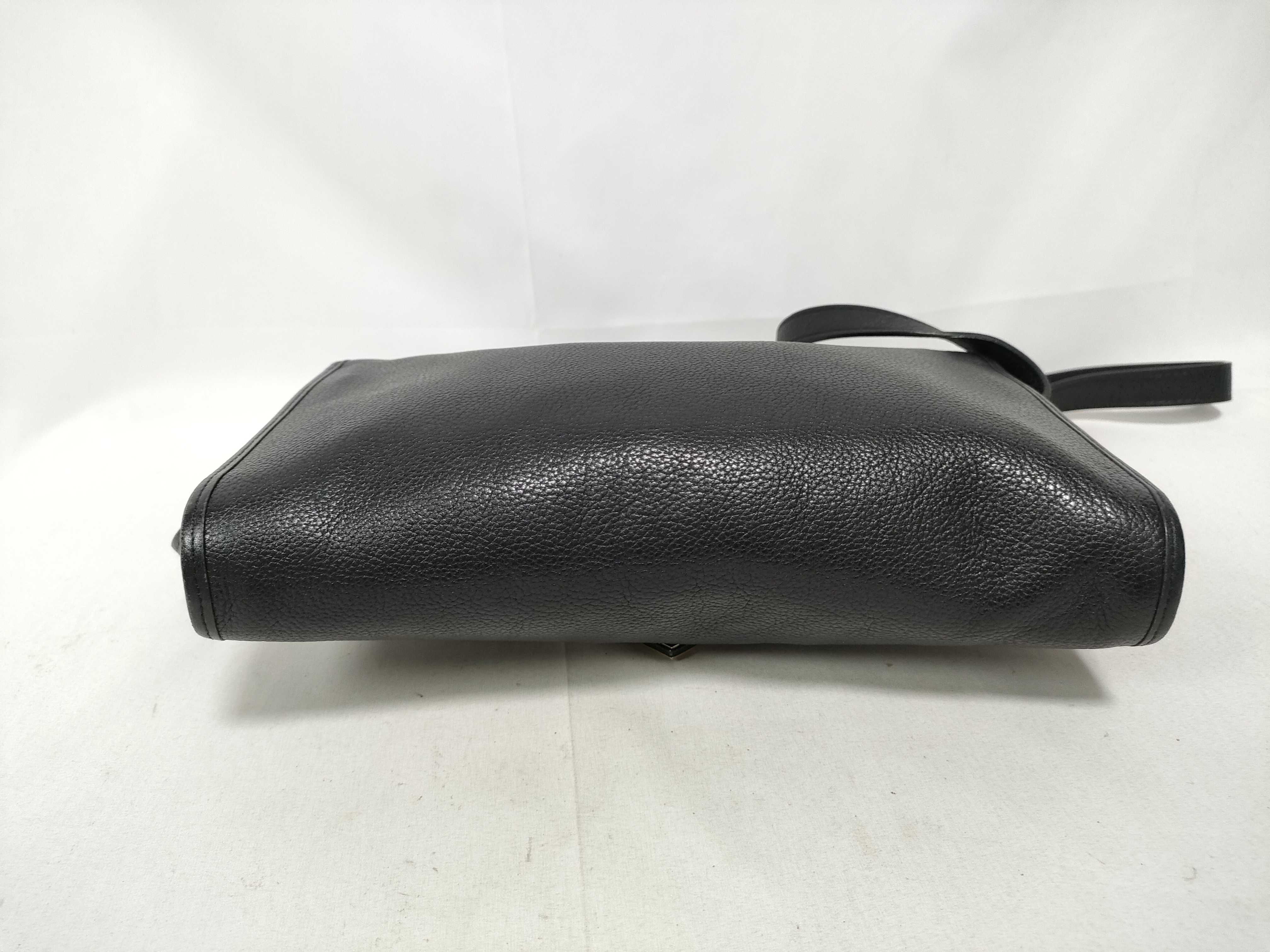 shoulder bag — view 3
