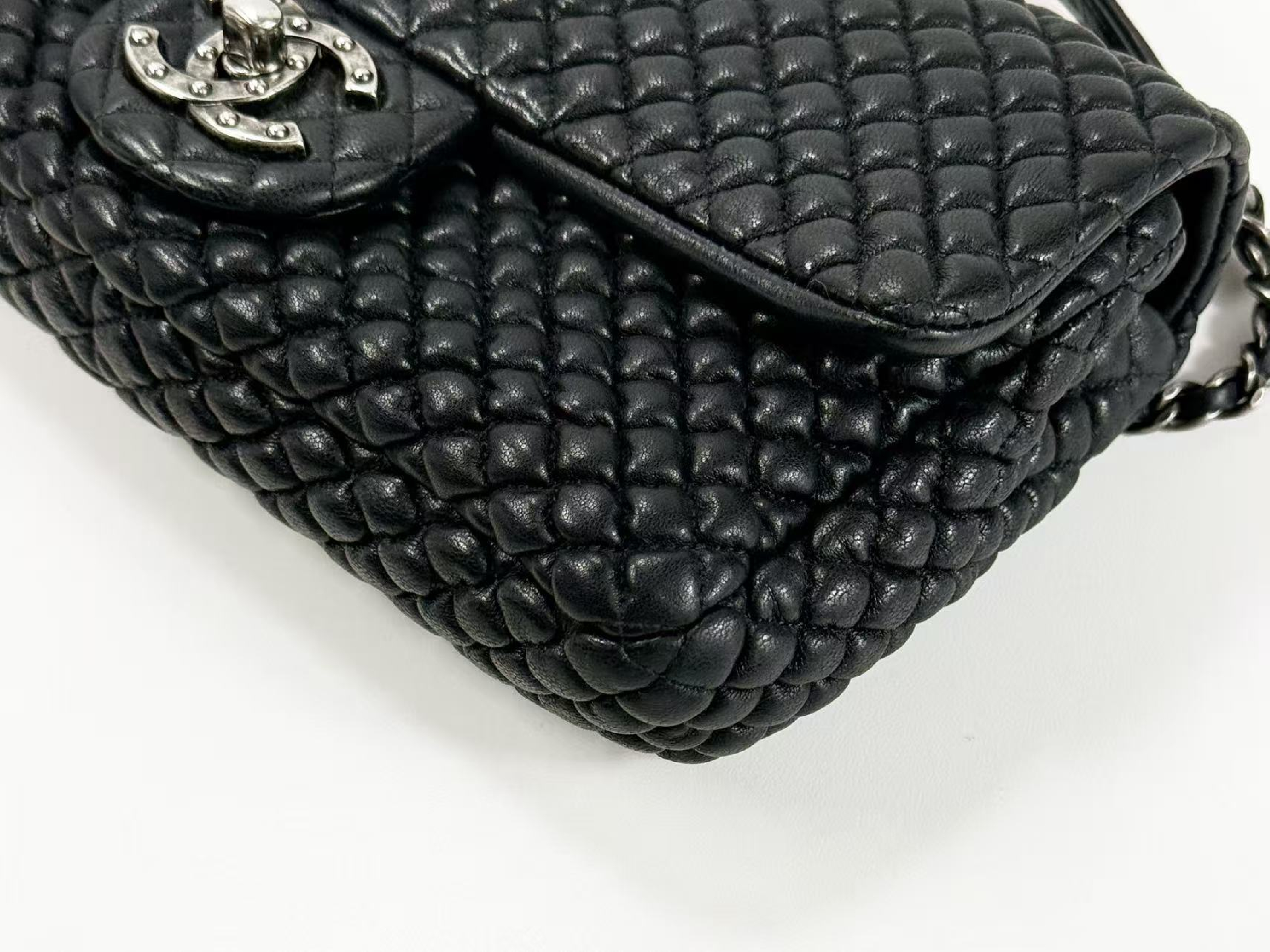 Black Micro Minimato Paris Dallas Double Chain Shoulder Bag, W21/H11/D5cm (approx.), serial number in the 21st range. Vintage silver hardware, includes dust bag and seal. Item number 21432294. Excellent condition (A-AB). — view 11