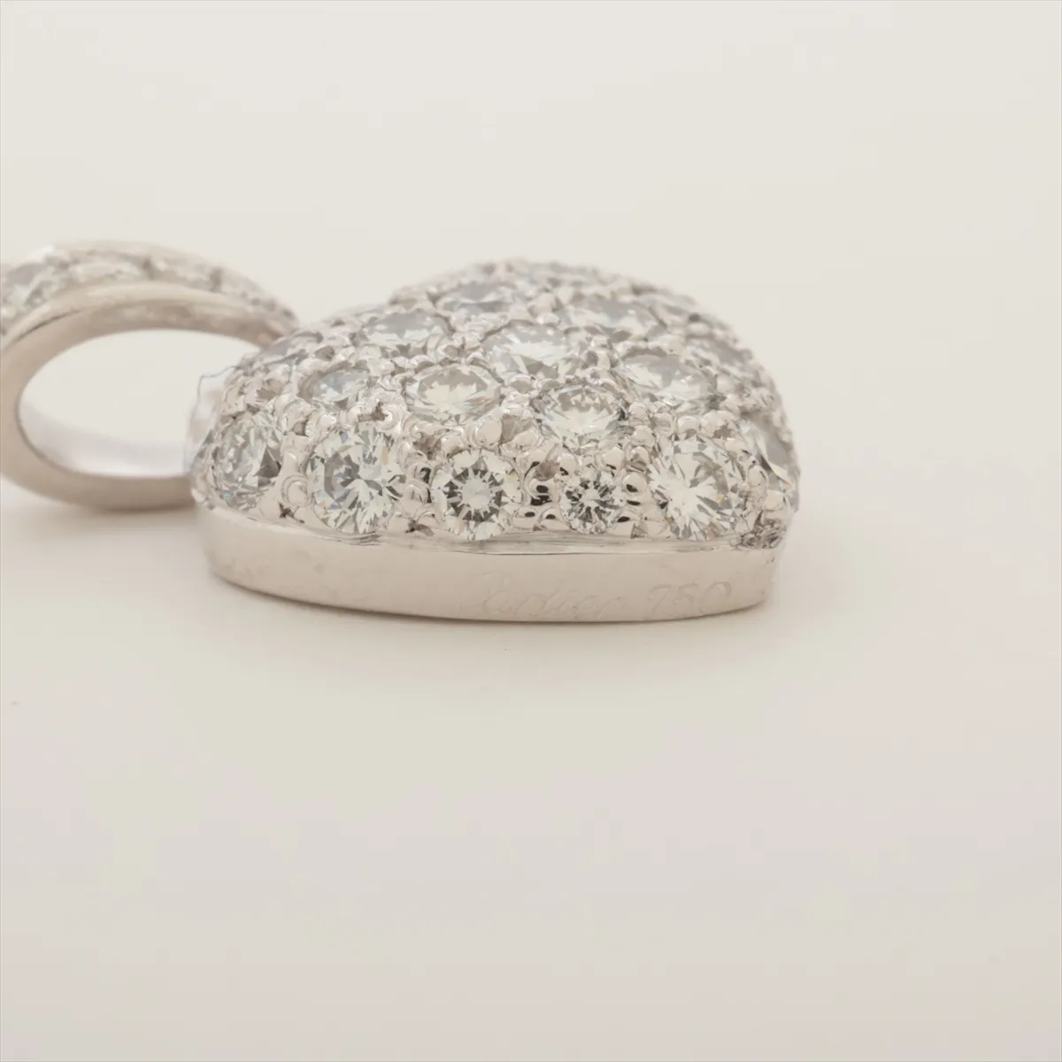 Heart Pave Diamond Necklace Top 750(WG) 2.1g 171455 — view 3