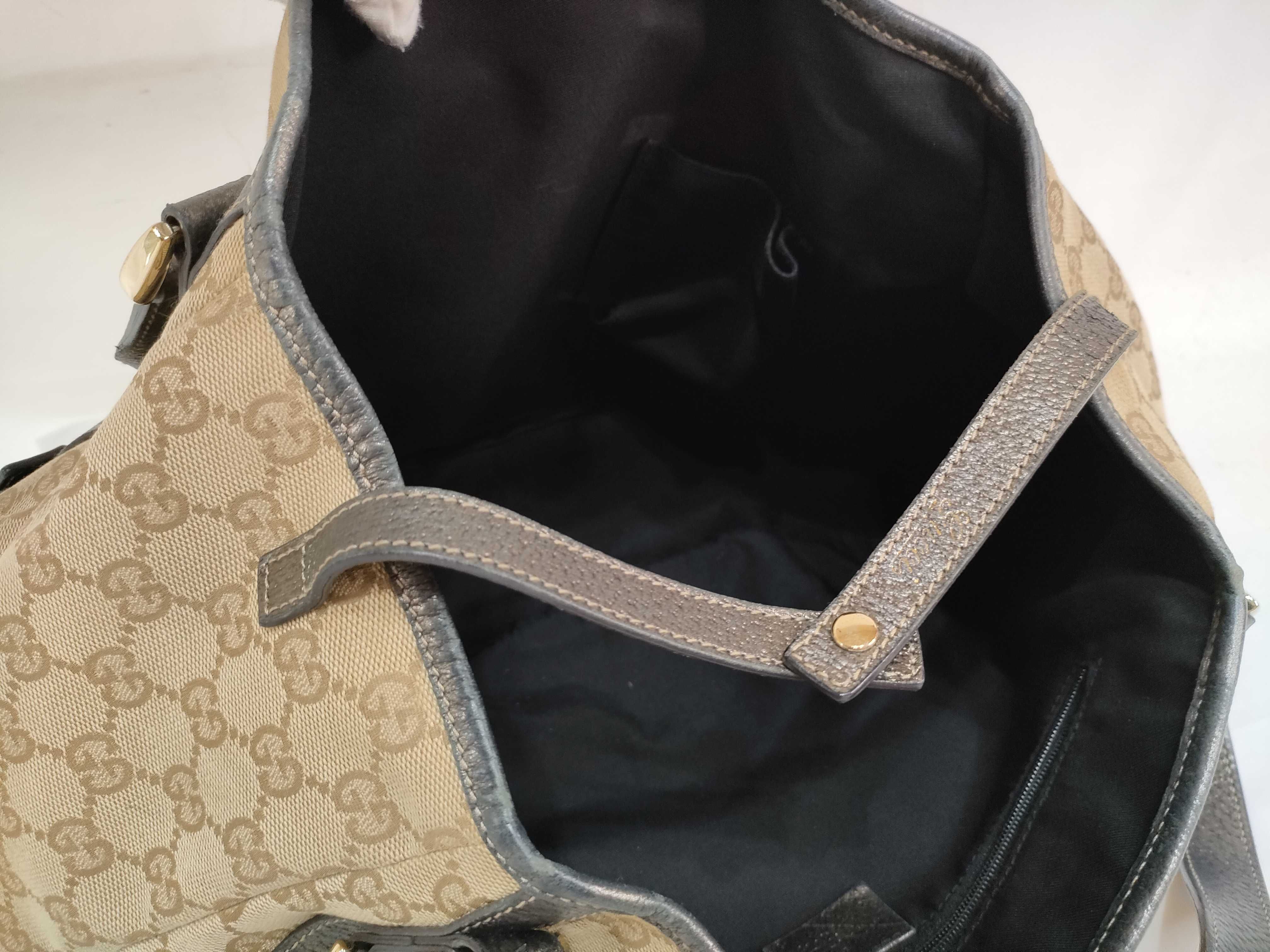 GG Canvas Tote Bag Handbag 130736 — view 11