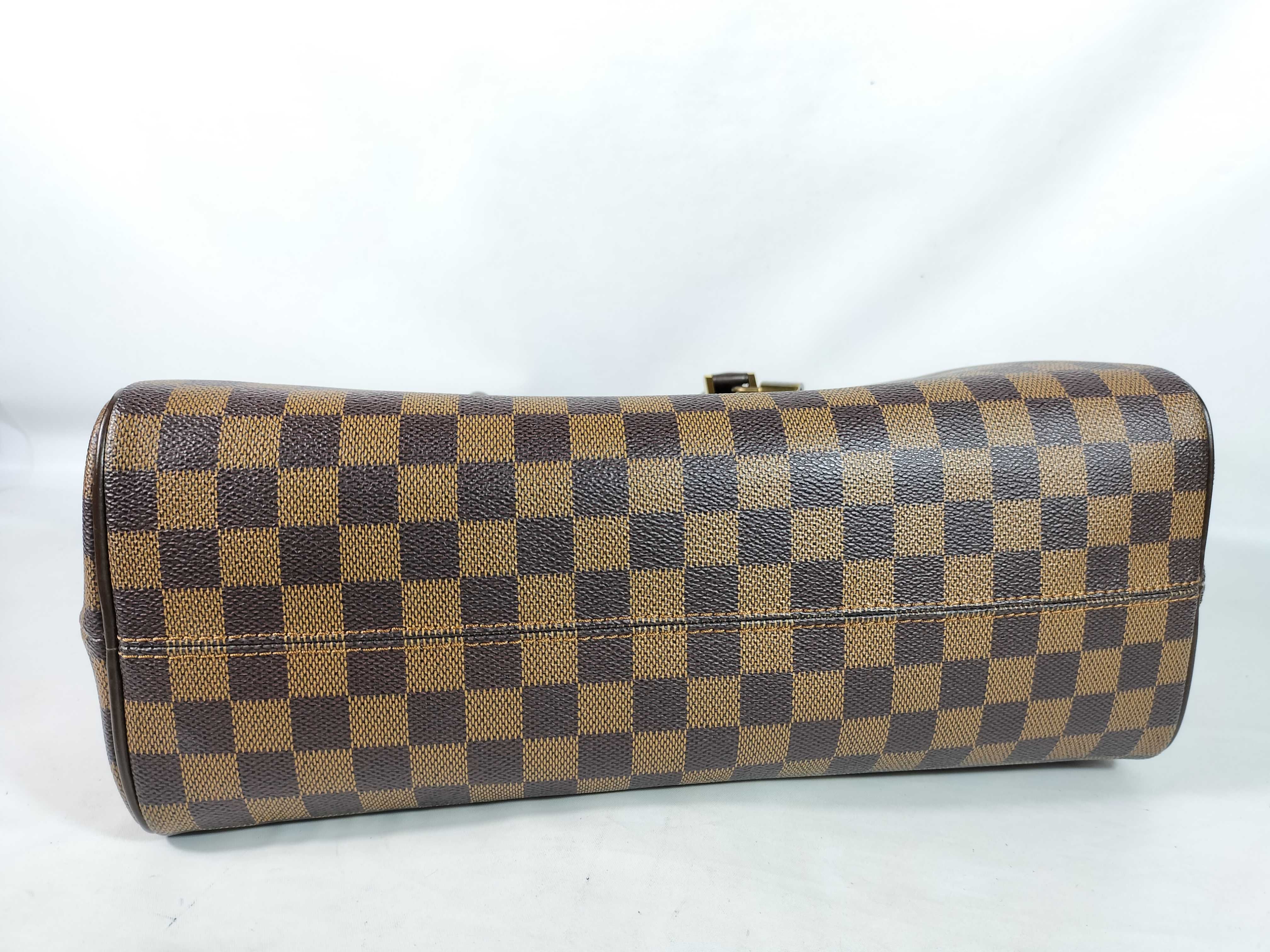 Damier Louis Vuitton Nolita Handbag — view 7