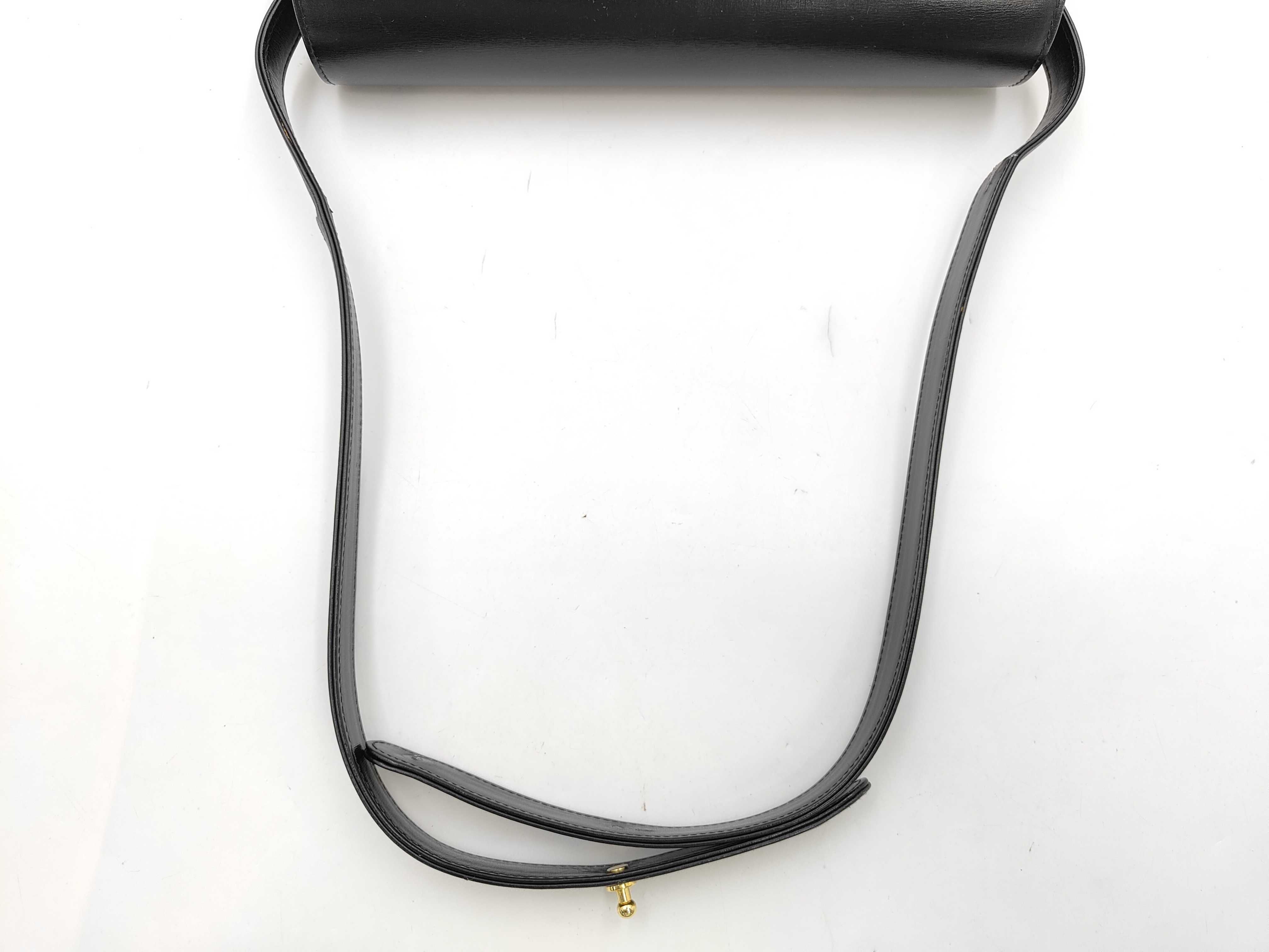brand bag, box calf leather, carriage hardware, shoulder bag — view 3