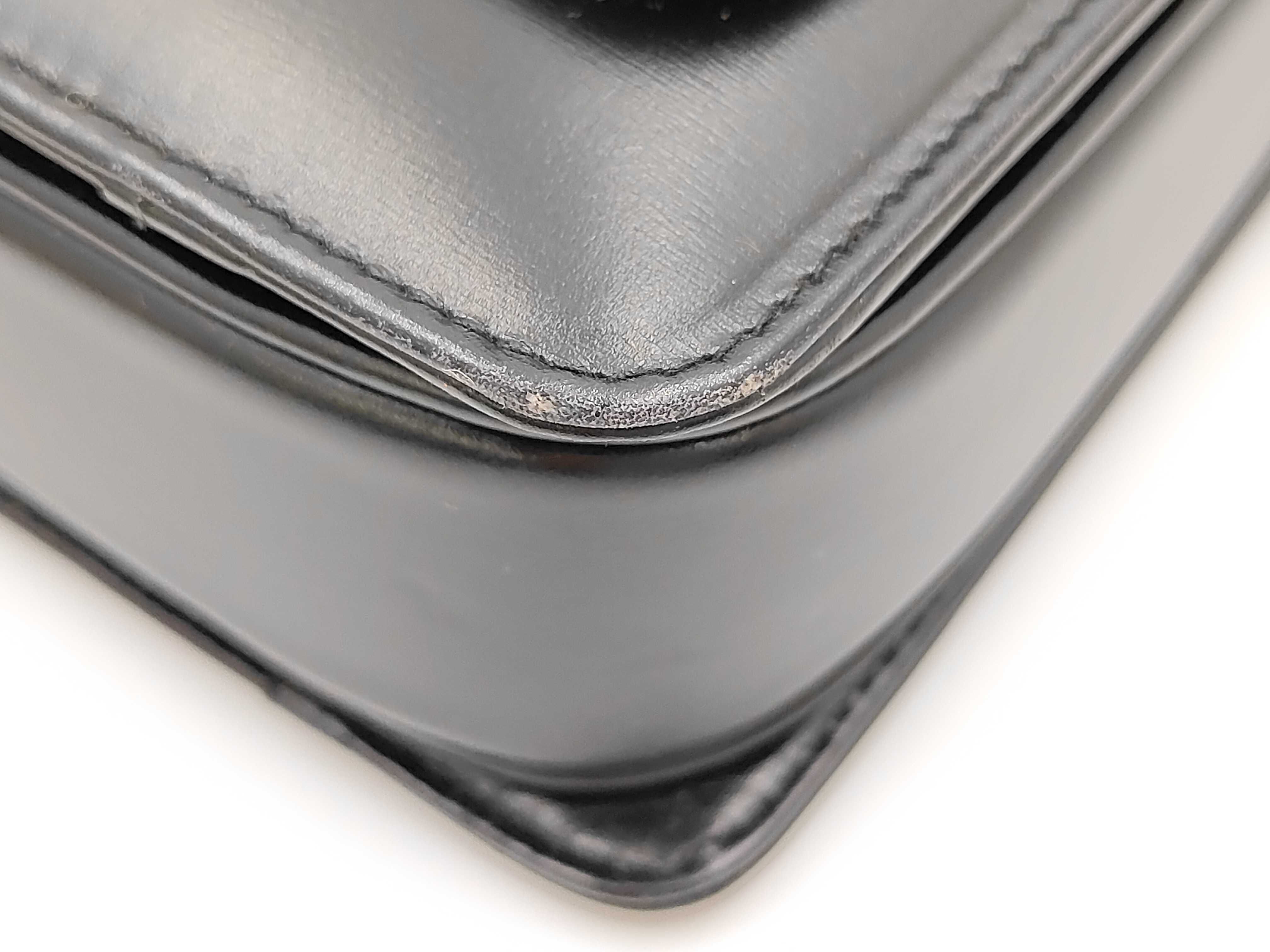 brand bag, box calf leather, carriage hardware, shoulder bag — view 6