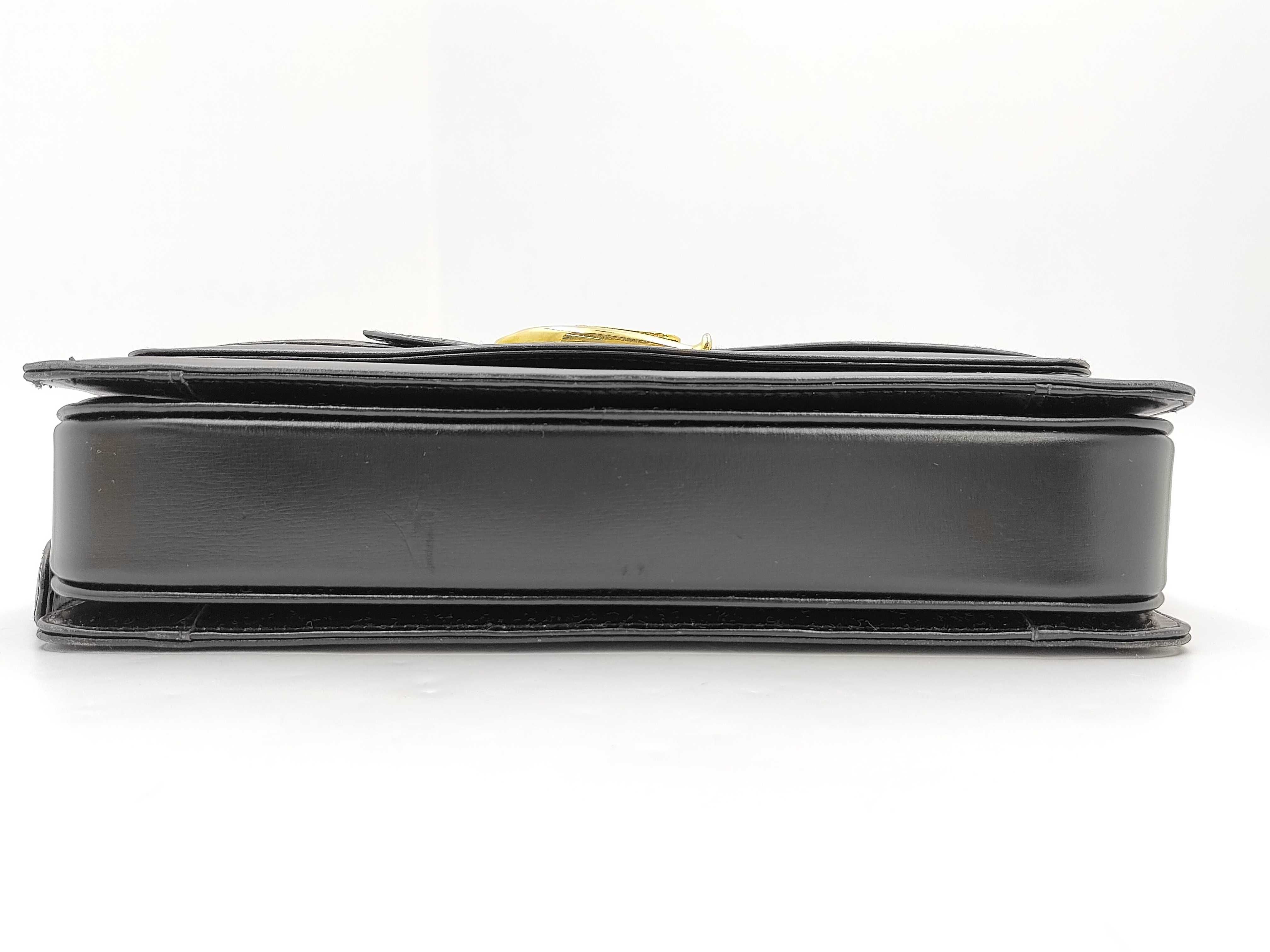 brand bag, box calf leather, carriage hardware, shoulder bag — view 7