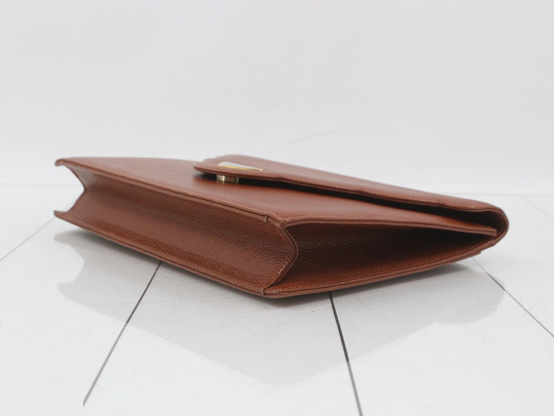 Clutch bag, leather, triangular logo, camel color, W25 H18 D4.5 — view 6