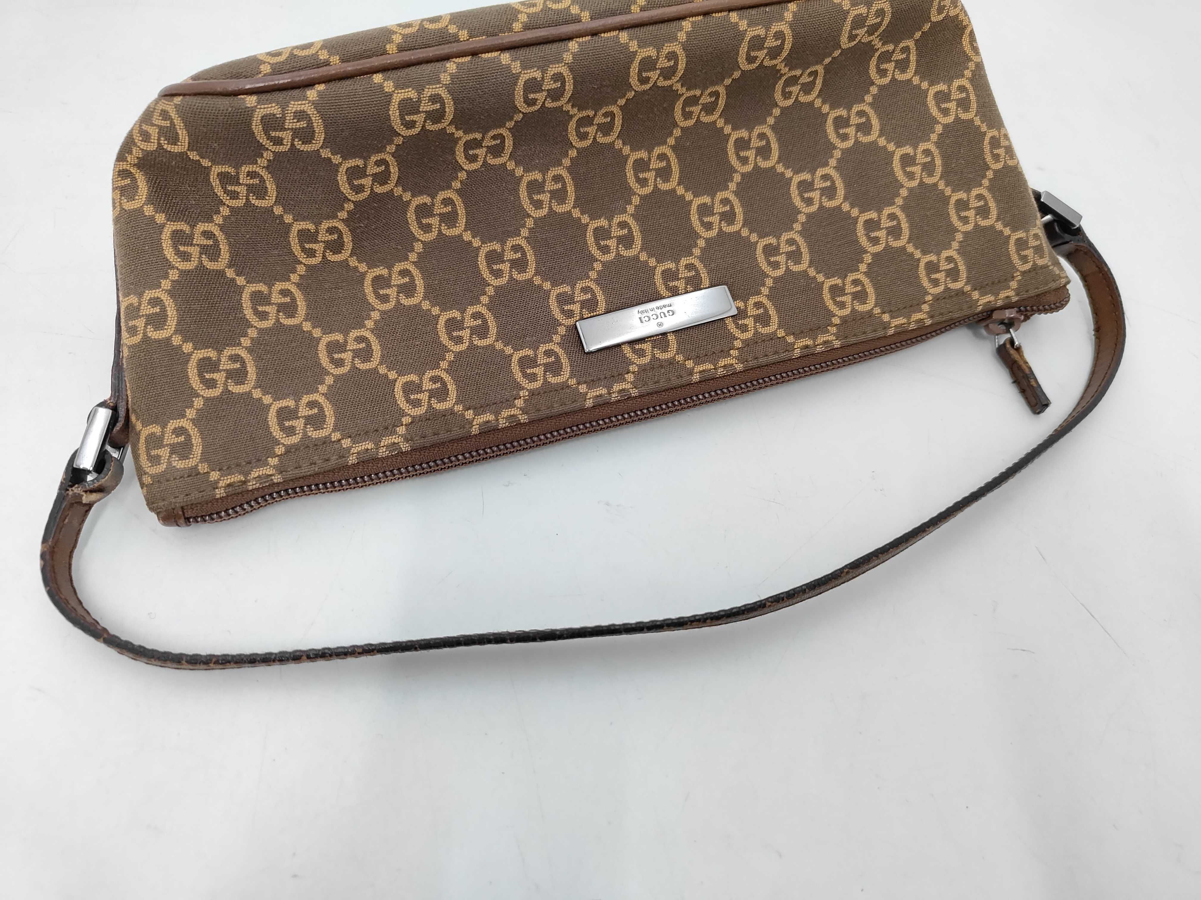 GG Supreme Canvas Accessory Pouch — view 3