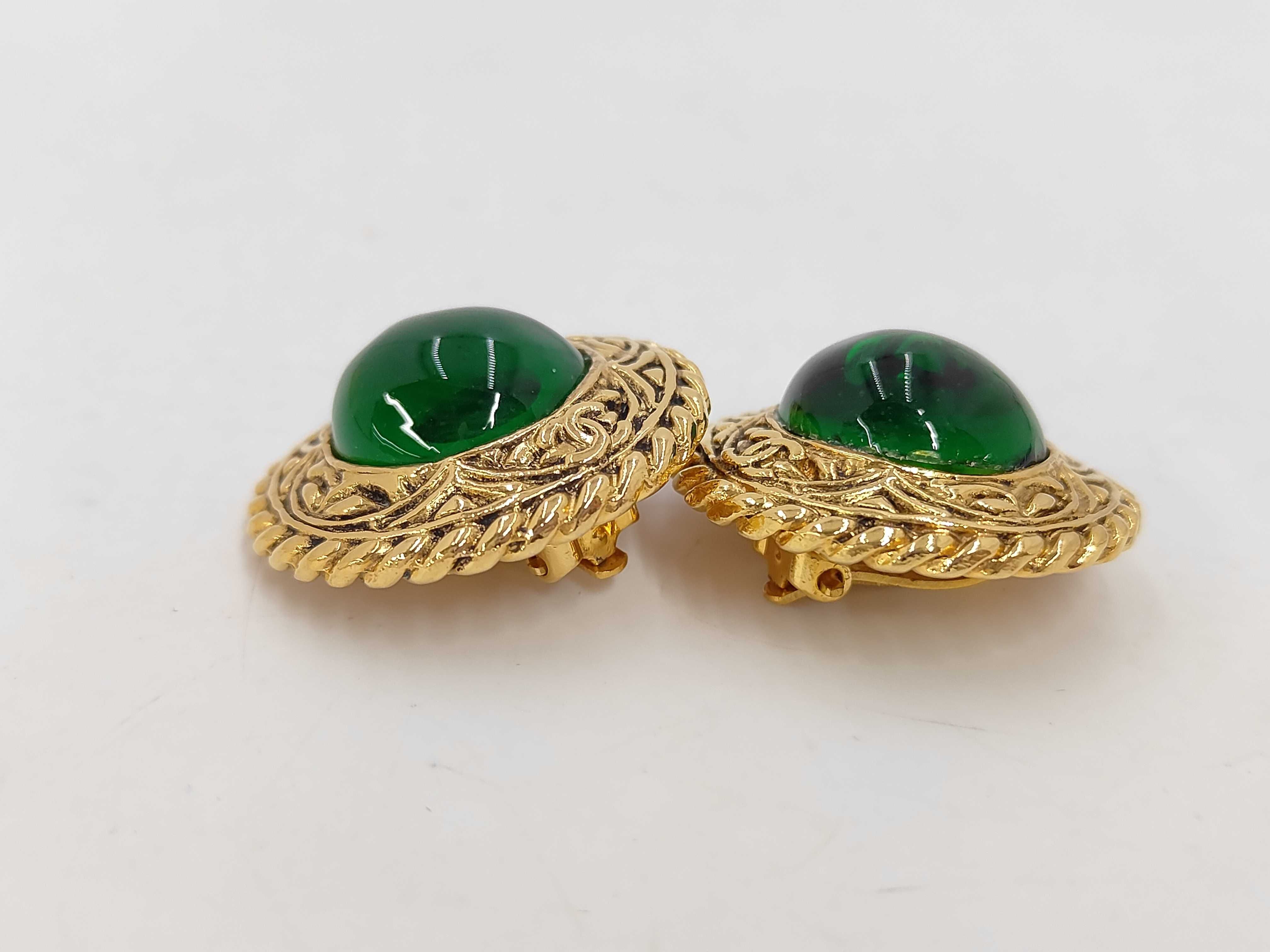 earrings — view 3