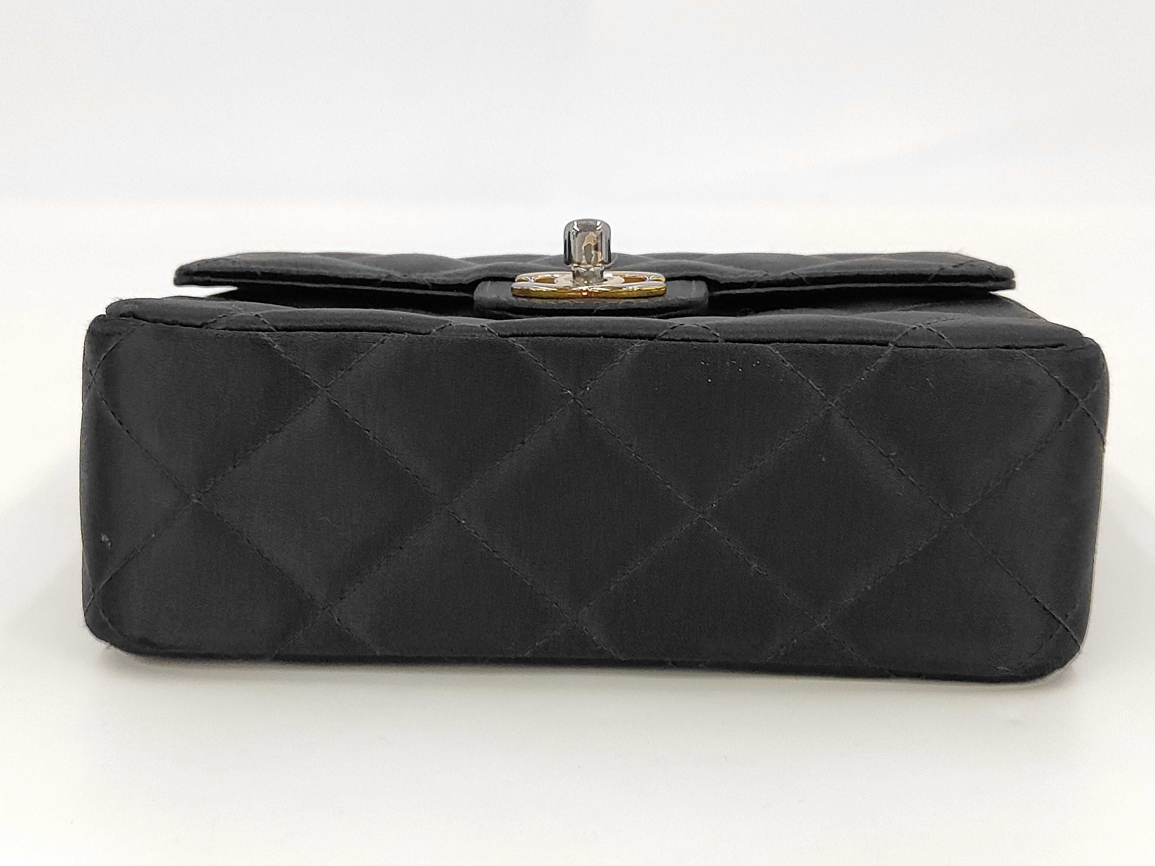 ID - Black Quilted Cow Skin Top Handle Bags (Shoulder Bag) — view 7